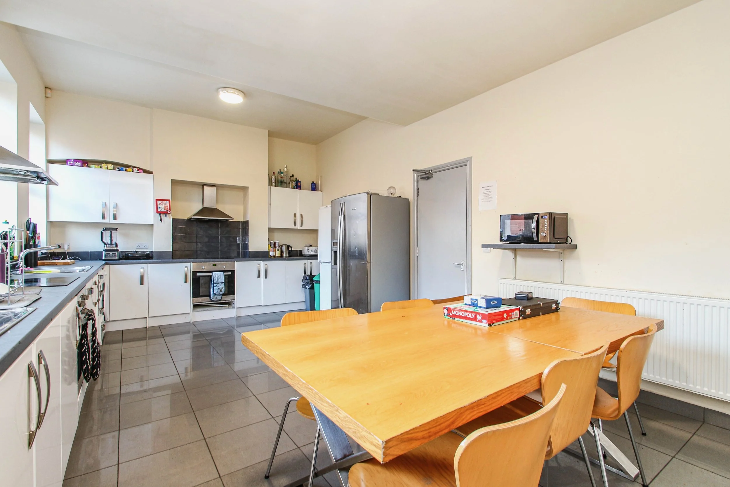93 Talbot Street NG1 5GN - £159 incl. bills & parking