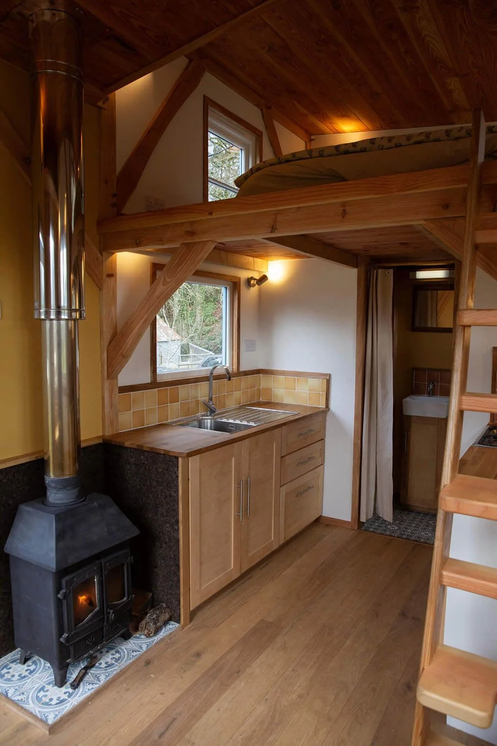 Tinyhouse log burner.2.jpg