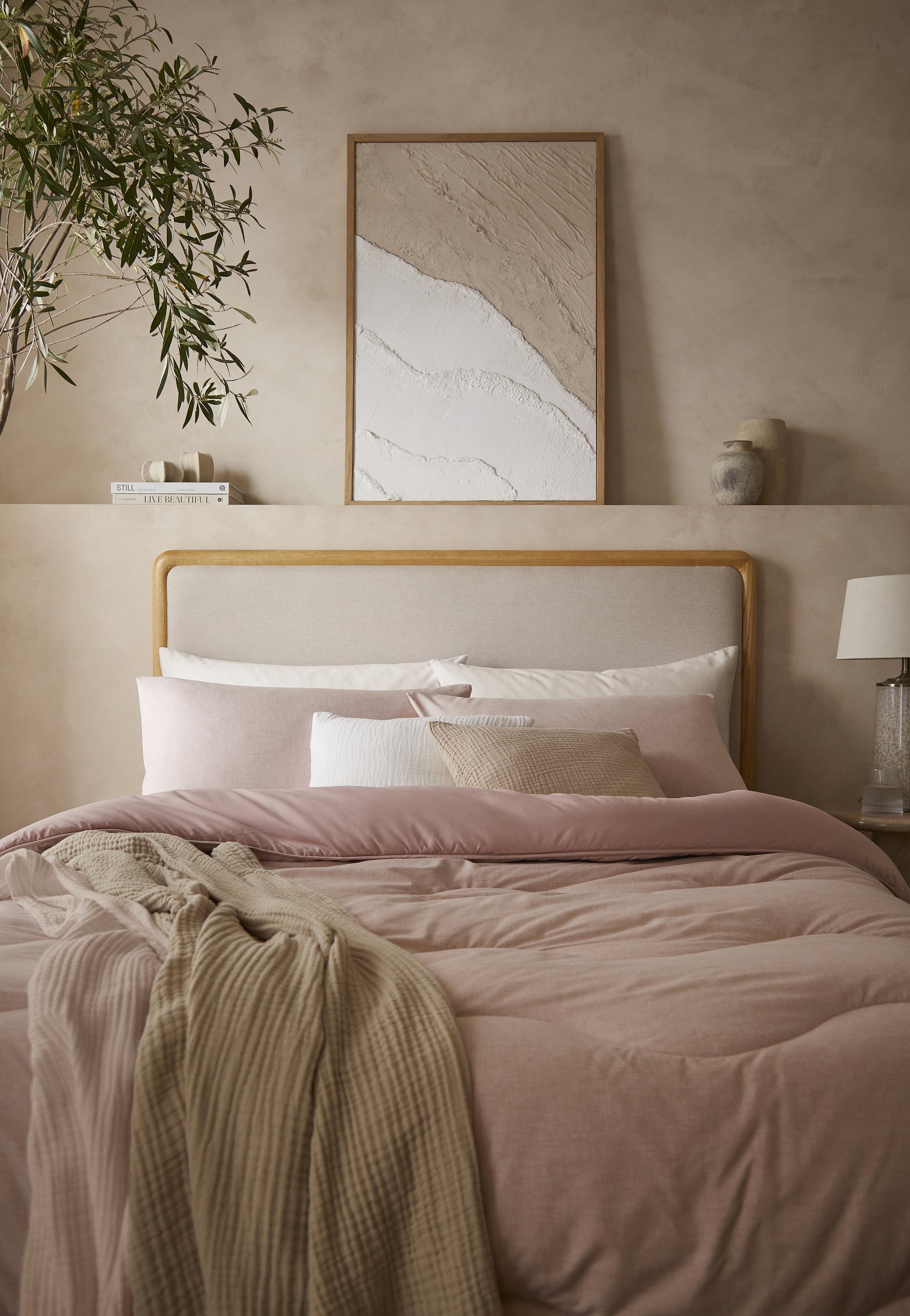Night-Lark_Soft-Weave_Coverless-Duvet_Dusky-Rose_Lifestyle_2.jpg