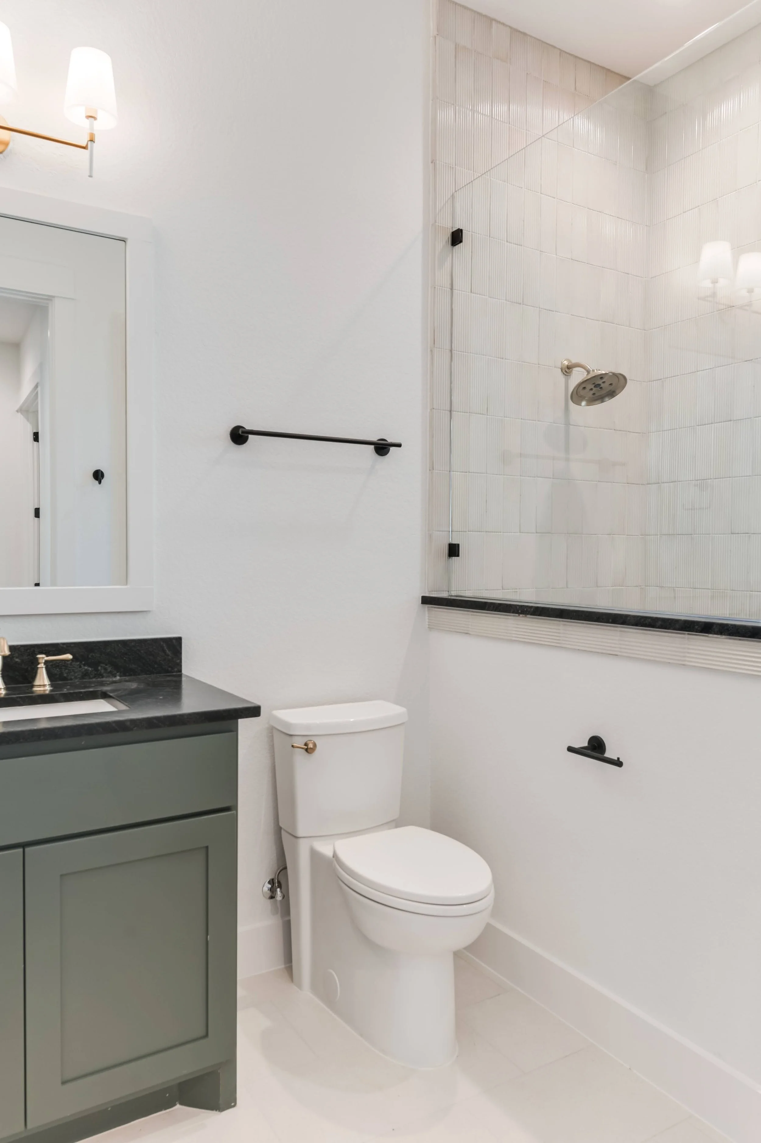 Chelsea-Evans-Interiors-Texas-Helotes-Sustainable-Interior-Designer-LEED-WELL-Green-San-Antonio-Bathroom.JPG