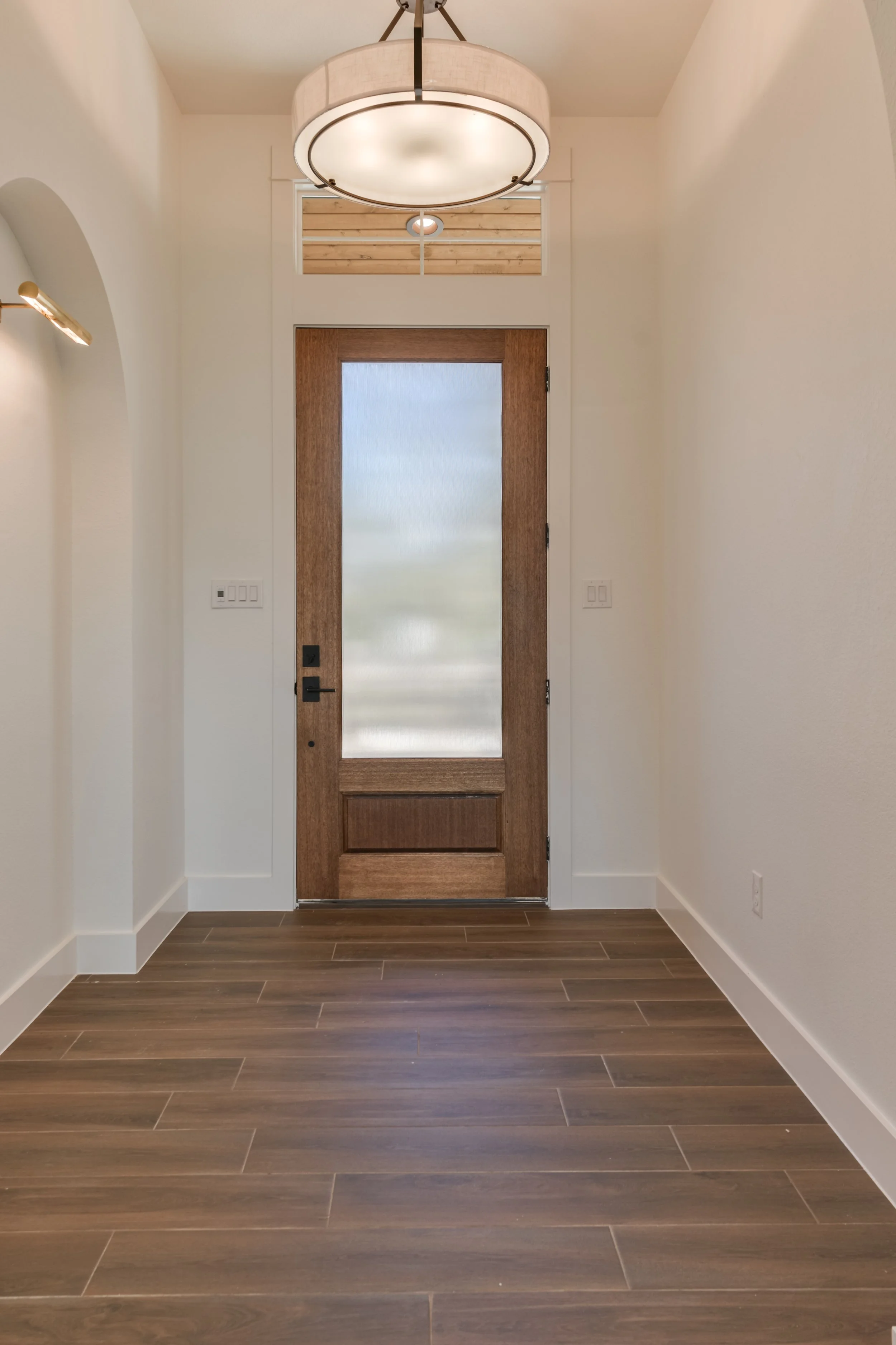 Chelsea-Evans-Interiors-Texas-Helotes-Sustainable-Interior-Designer-LEED-WELL-Green-San-Antonio-Entry.jpg