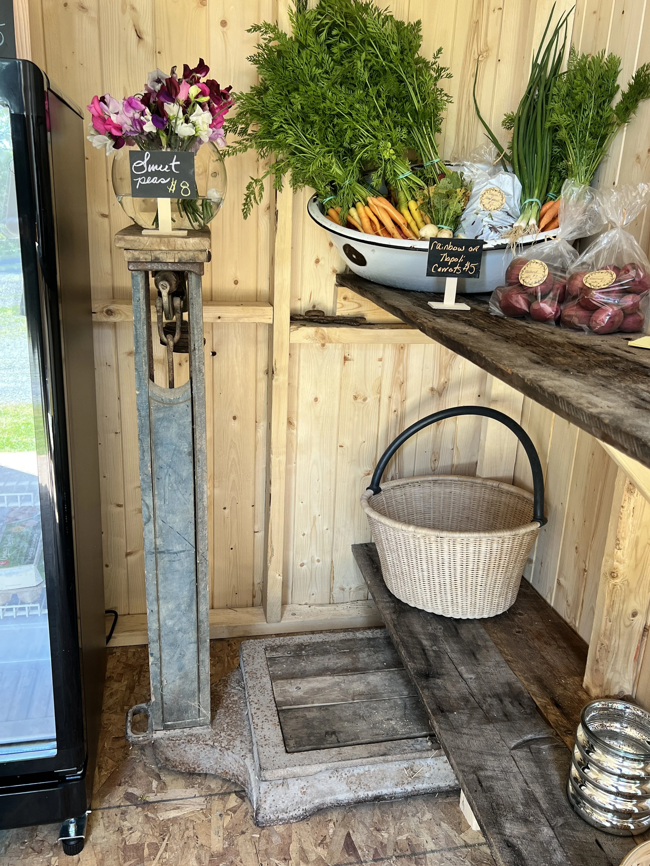 Six Blossoms Orchard Old Fashioned Scale.jpeg