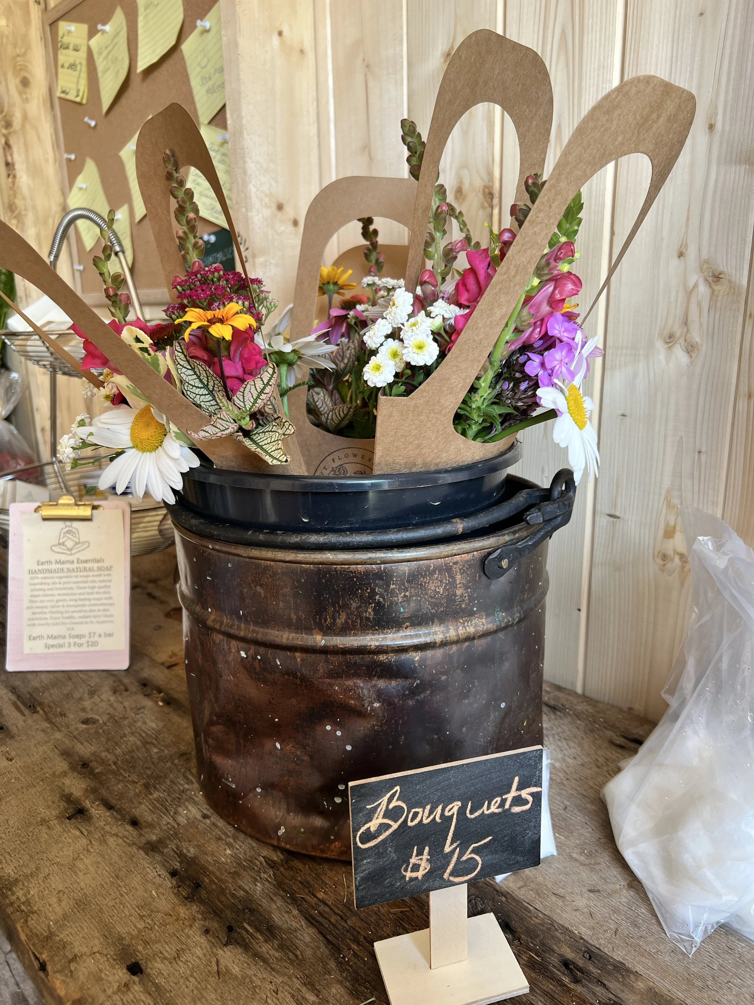 Six Blossoms Orchard Bouqets.jpeg