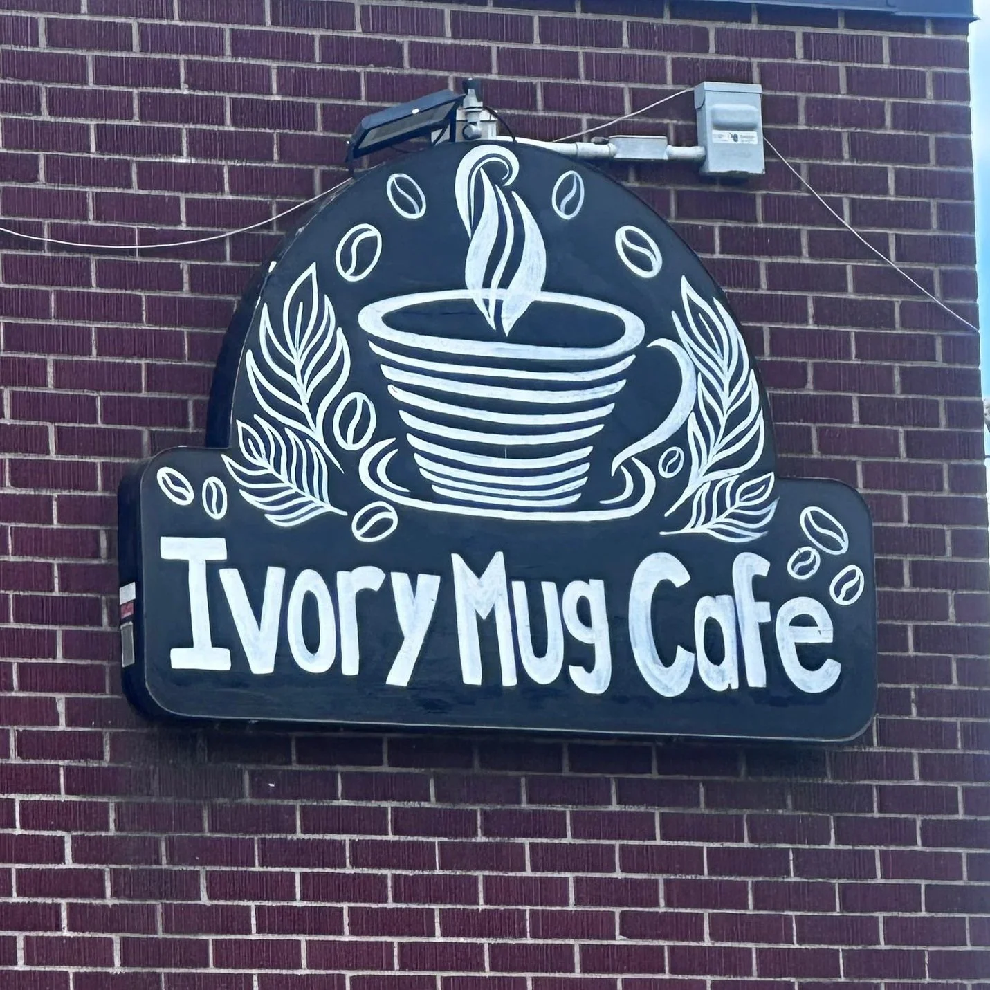 Ivory+Mug+Cafe+Sign.jpg