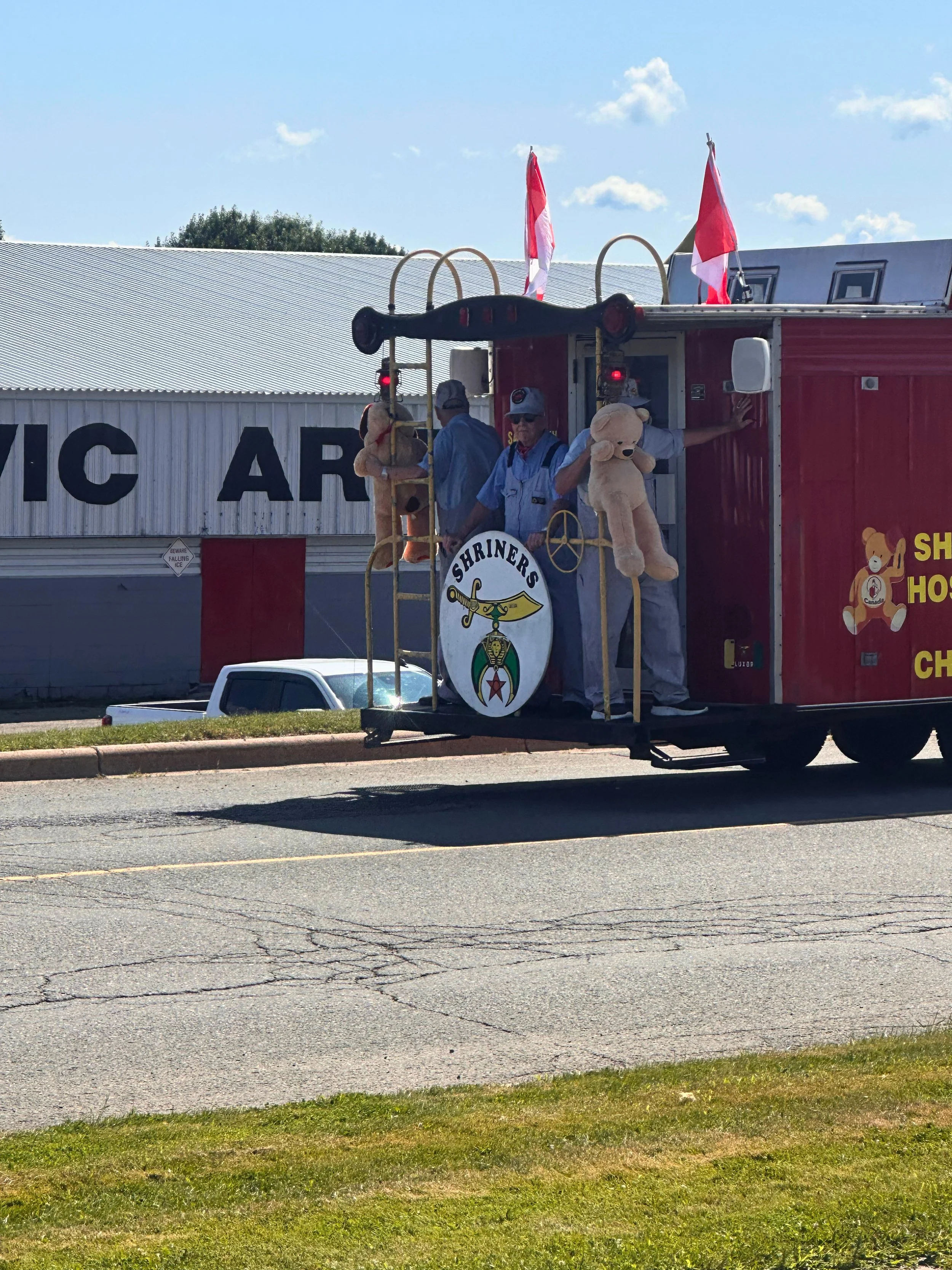 Parade Shriners.jpg