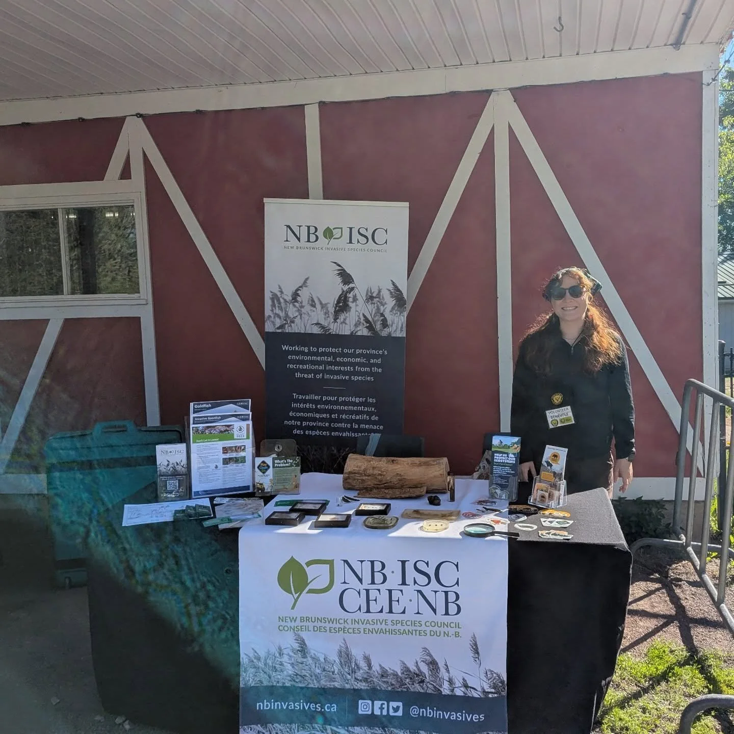 Out and about at EcoFest 2026! Come by today to Magnetic Hill Zoo for a day of fun and education. 

NBISC is here from 9 till 5. See you soon!

#nbisc #invasivespecies #dlil #playcleango
