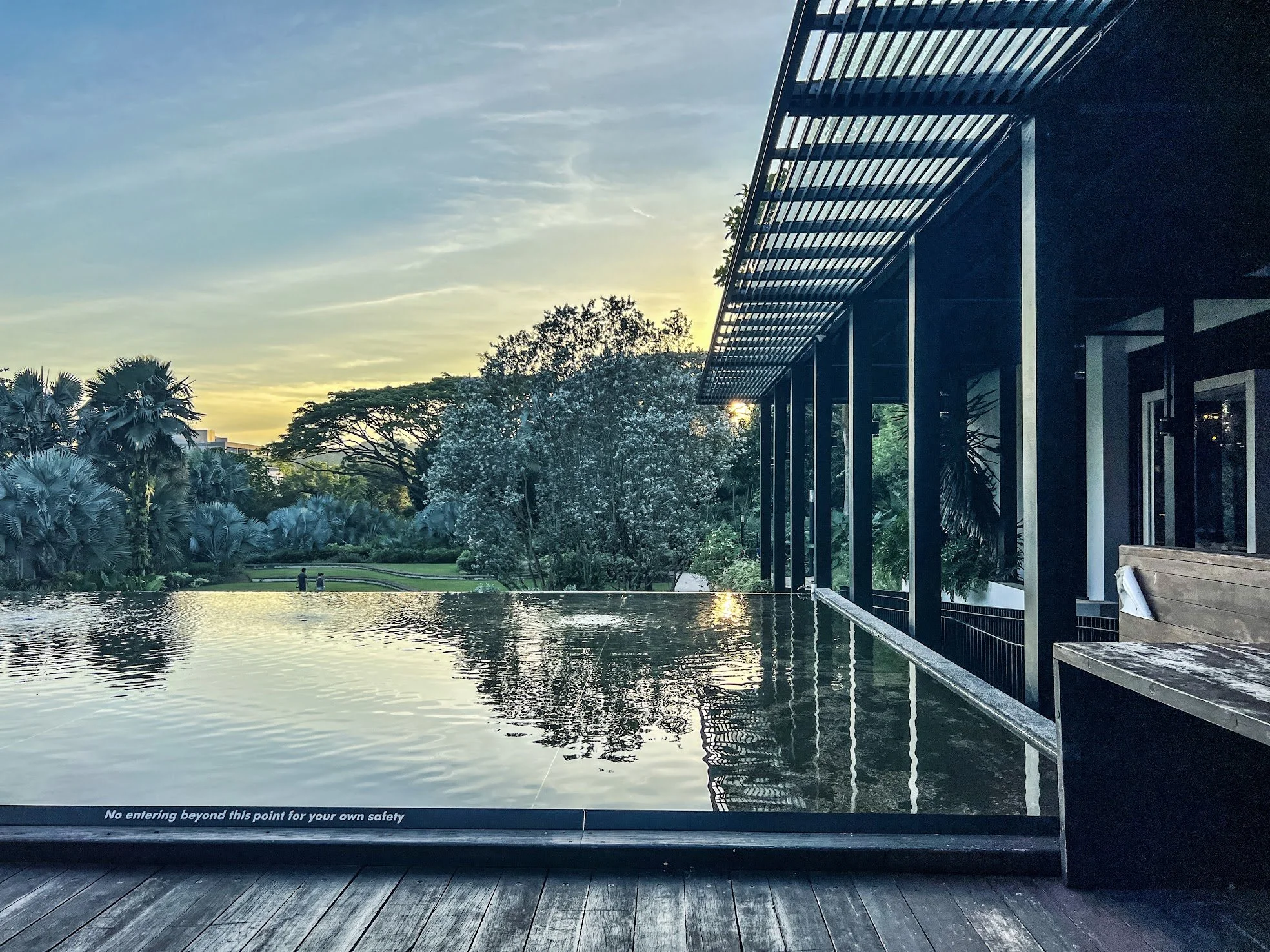 Restaurant Near Harbourfront Singapore Vineyard at Hortpark Best