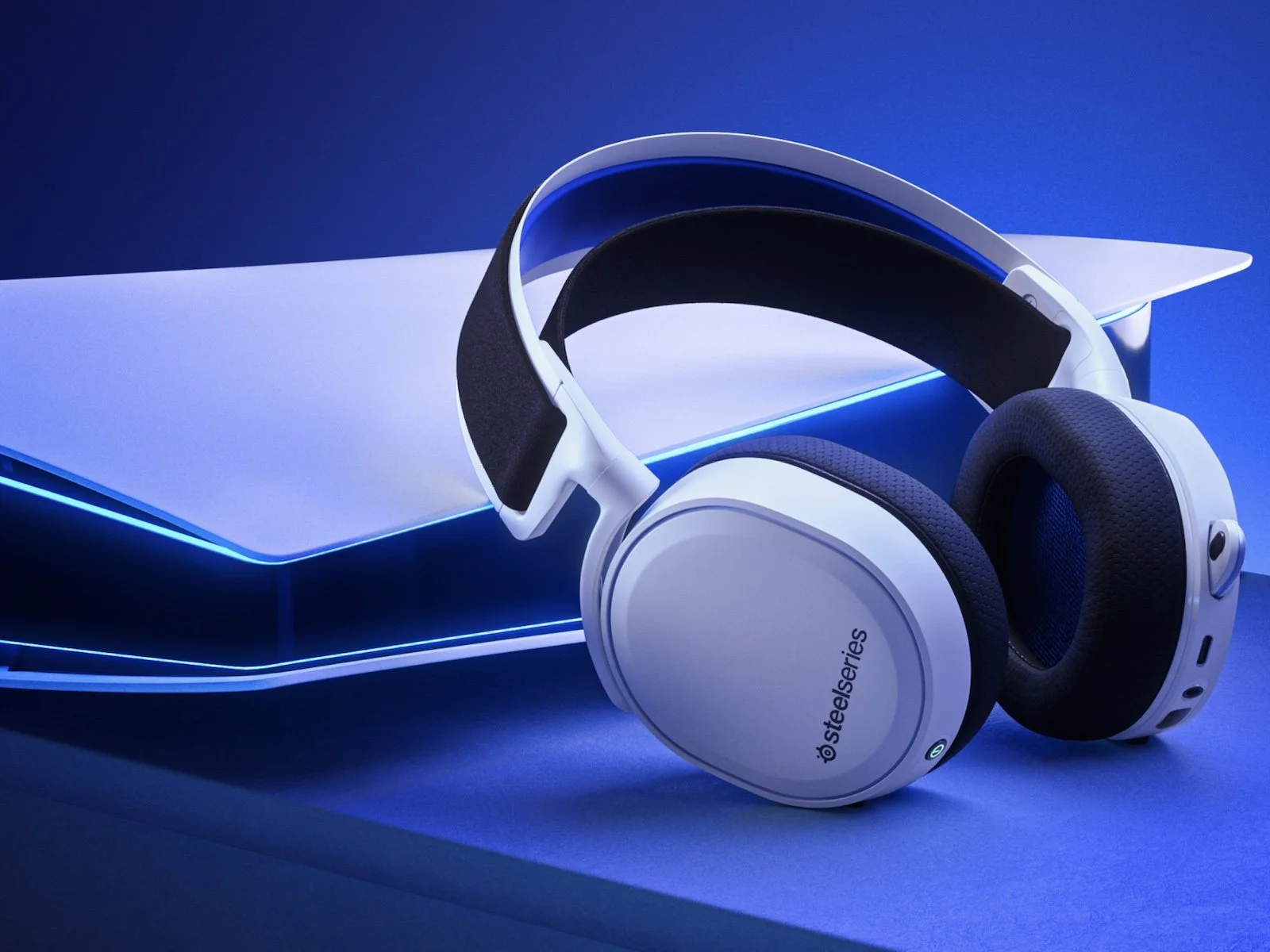 The SteelSeries Arctis 7P+ Wireless headset changed my life