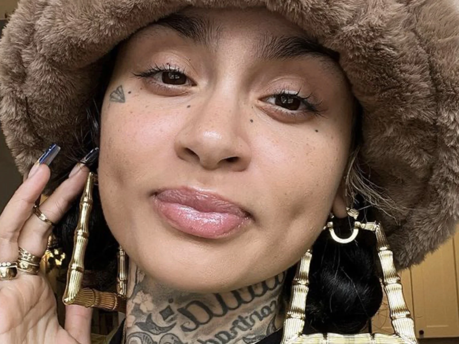 Allow Kehlani to warm up your Tuesday