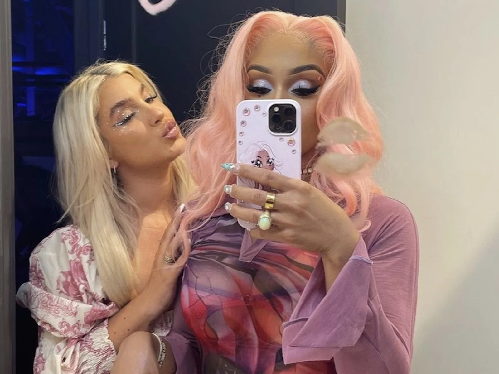 Saweetie looks like a very expensive pink cotton candy