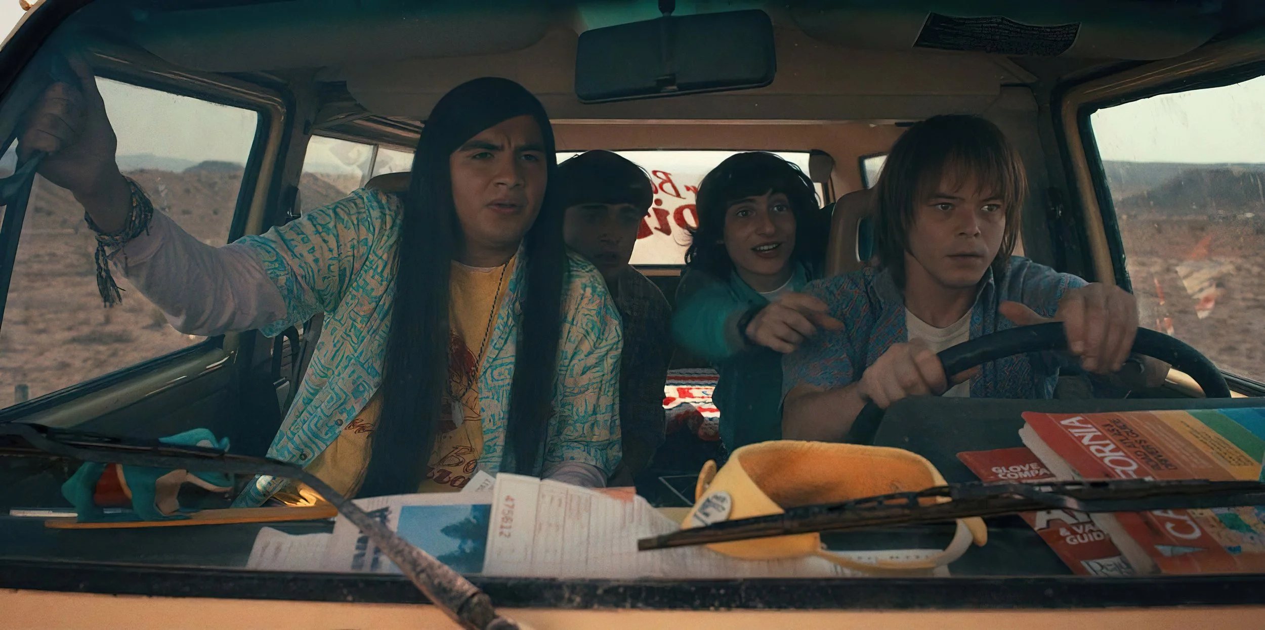 StrangerThings_StrangerThings4_8_01_11_57_02_R2.jpg