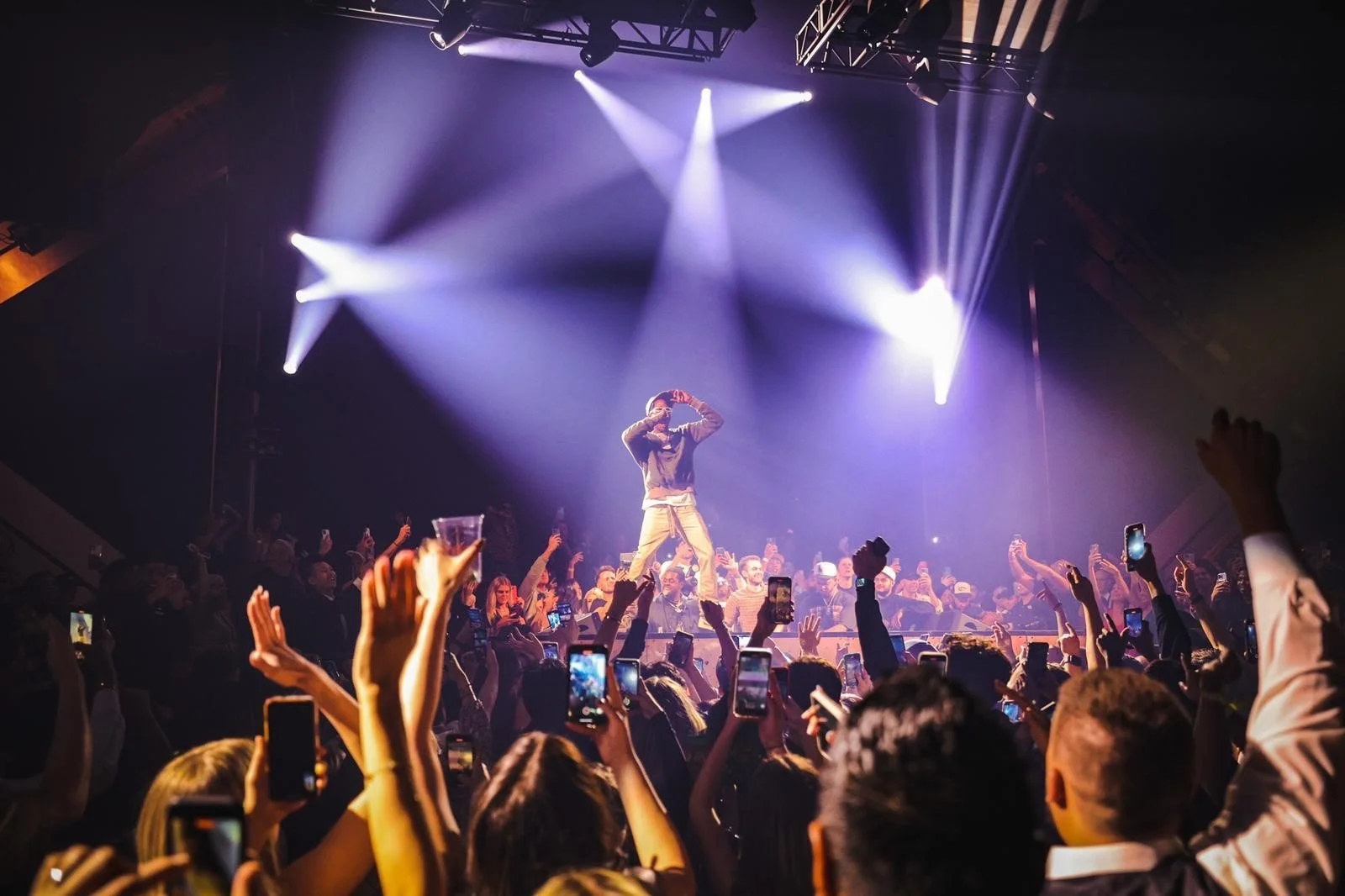 Travis Scott Zouk 2.jpg