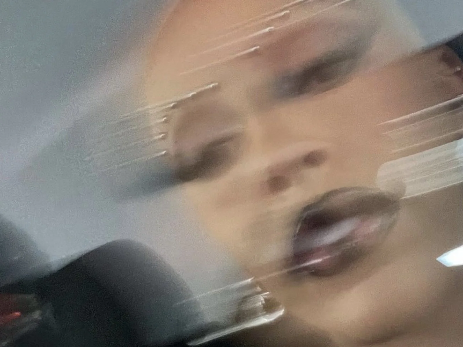 Doja Cat nearly made blurry selfies a real thing