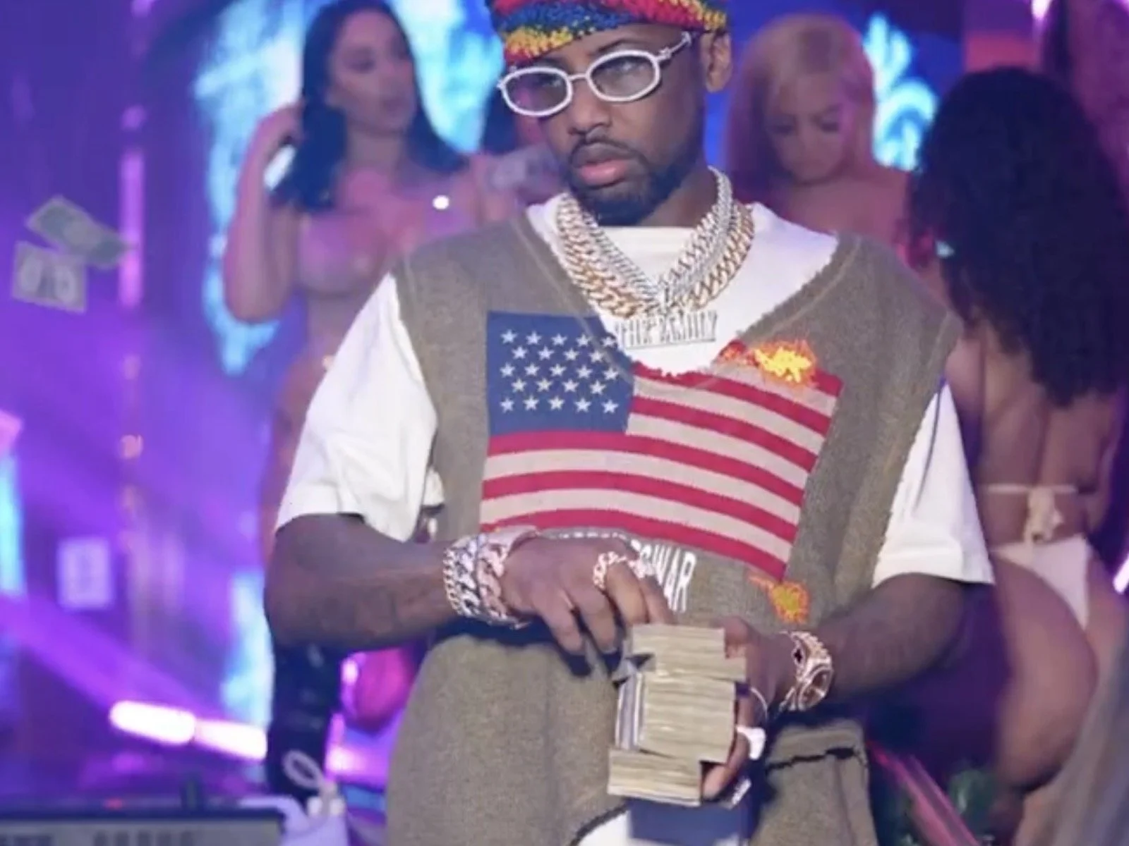 Fabolous is somehow making vests look cool again