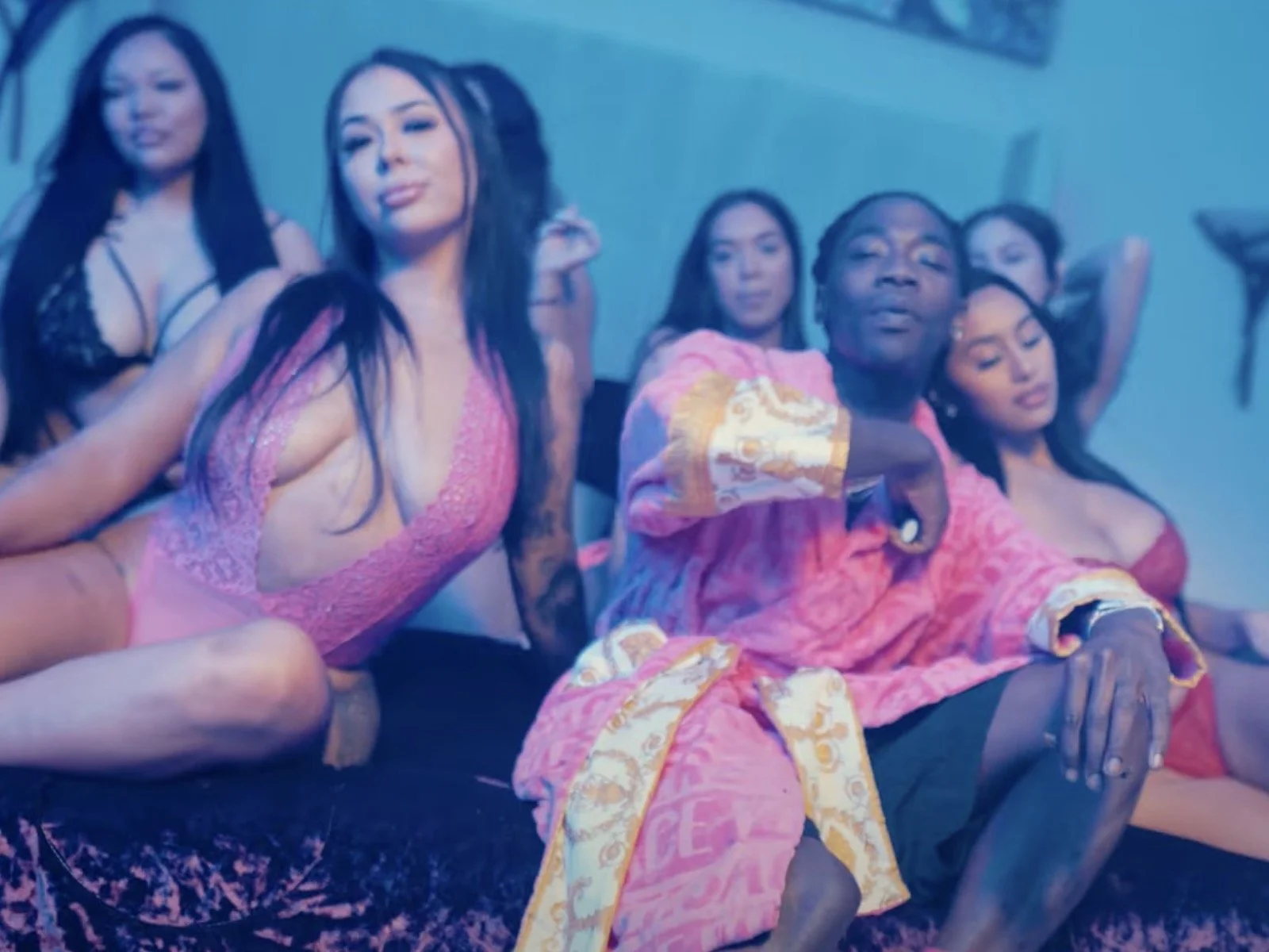 Jay Fizzle's 'King Shit' music video makes me never want to be in a relationship