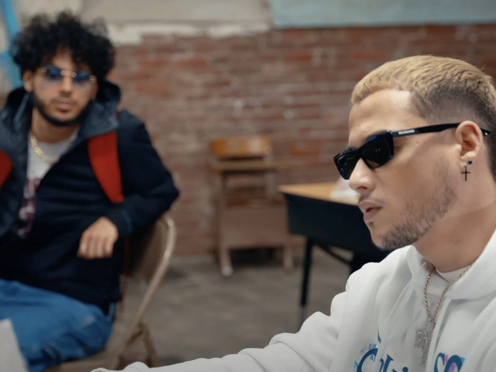 Papikaiser: It's all classroom vibes and after school flexing in ...