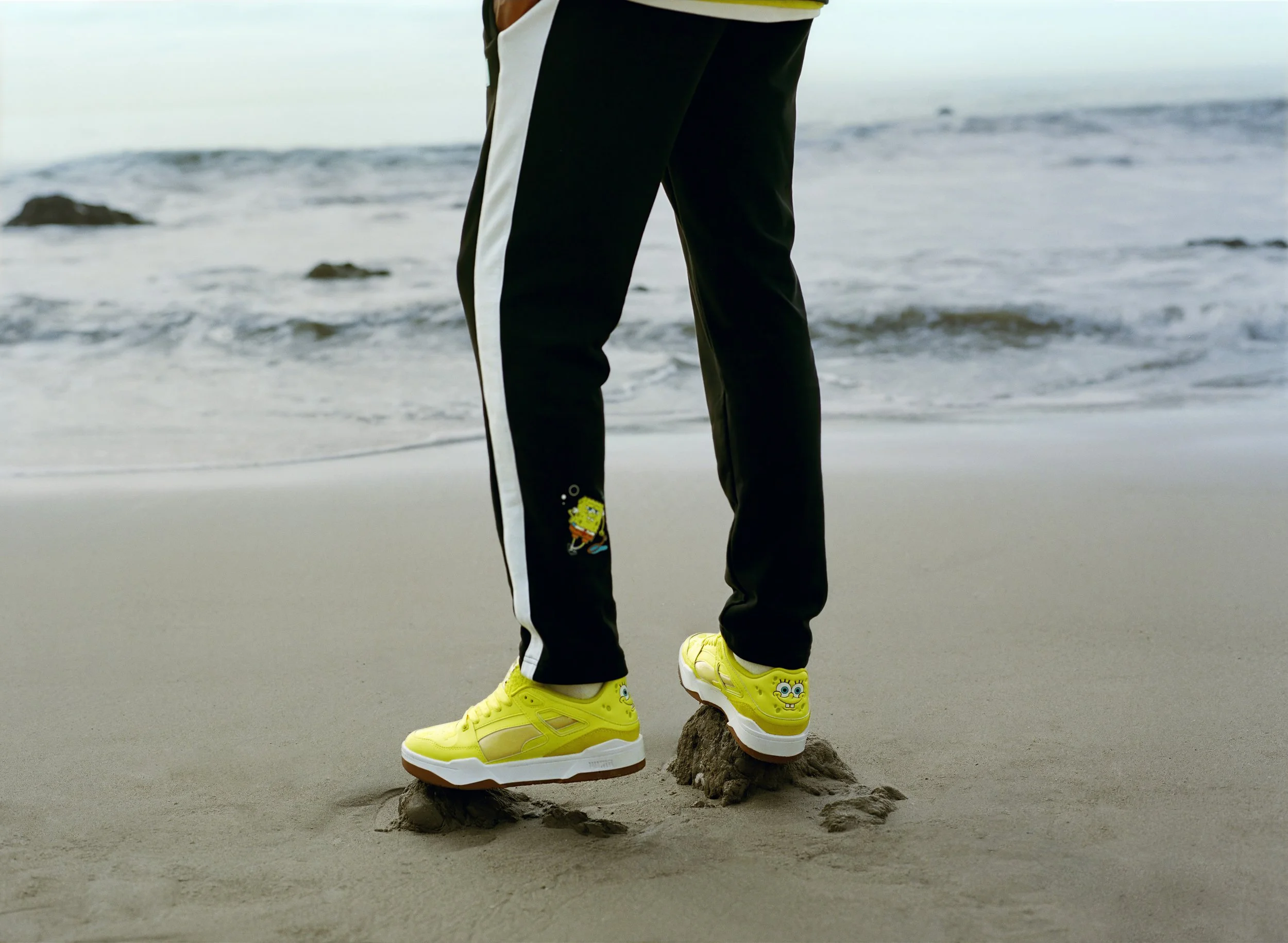 23SS_SP_Spongebob_Adult-Look-1_Product_CNV_0087.jpg