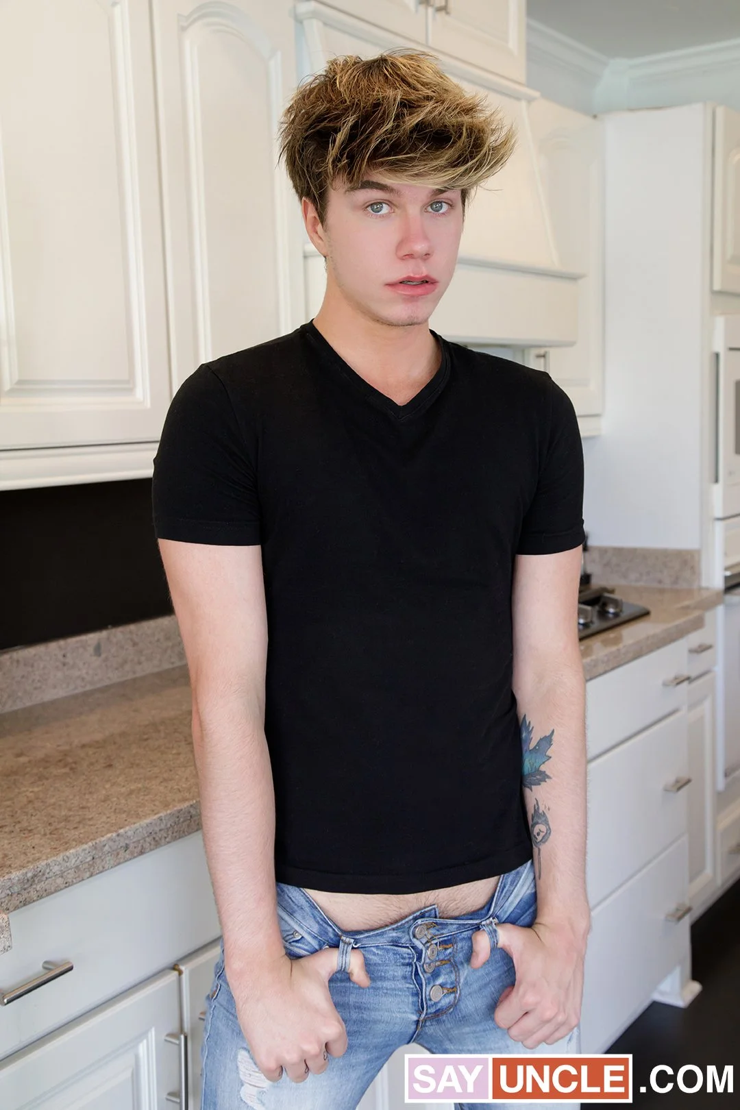 familydick_fdk0378_002.jpg