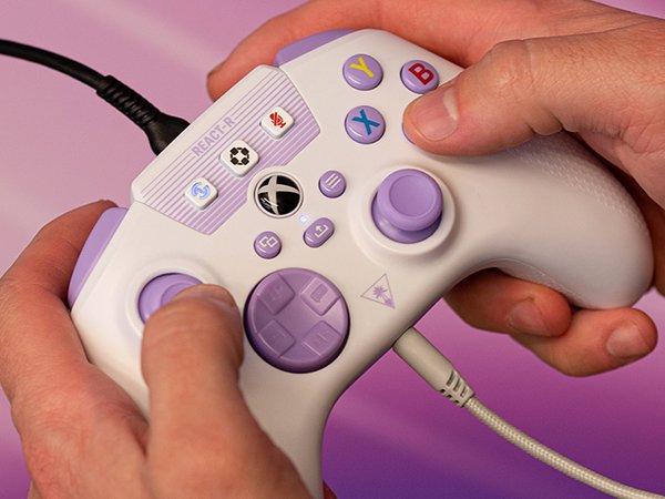 Turtle Beach REACT-R Spark Controller Lifestyle .jpg