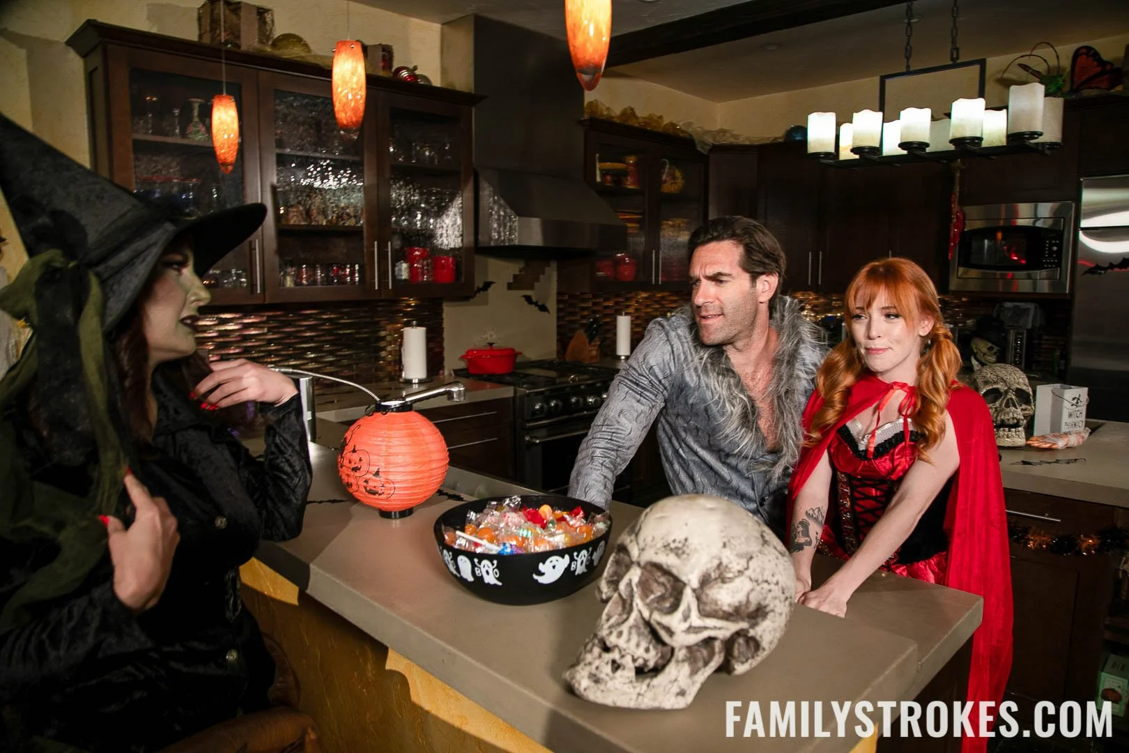 familystrokes_madi_collins_and_melody_mynx_008.jpg