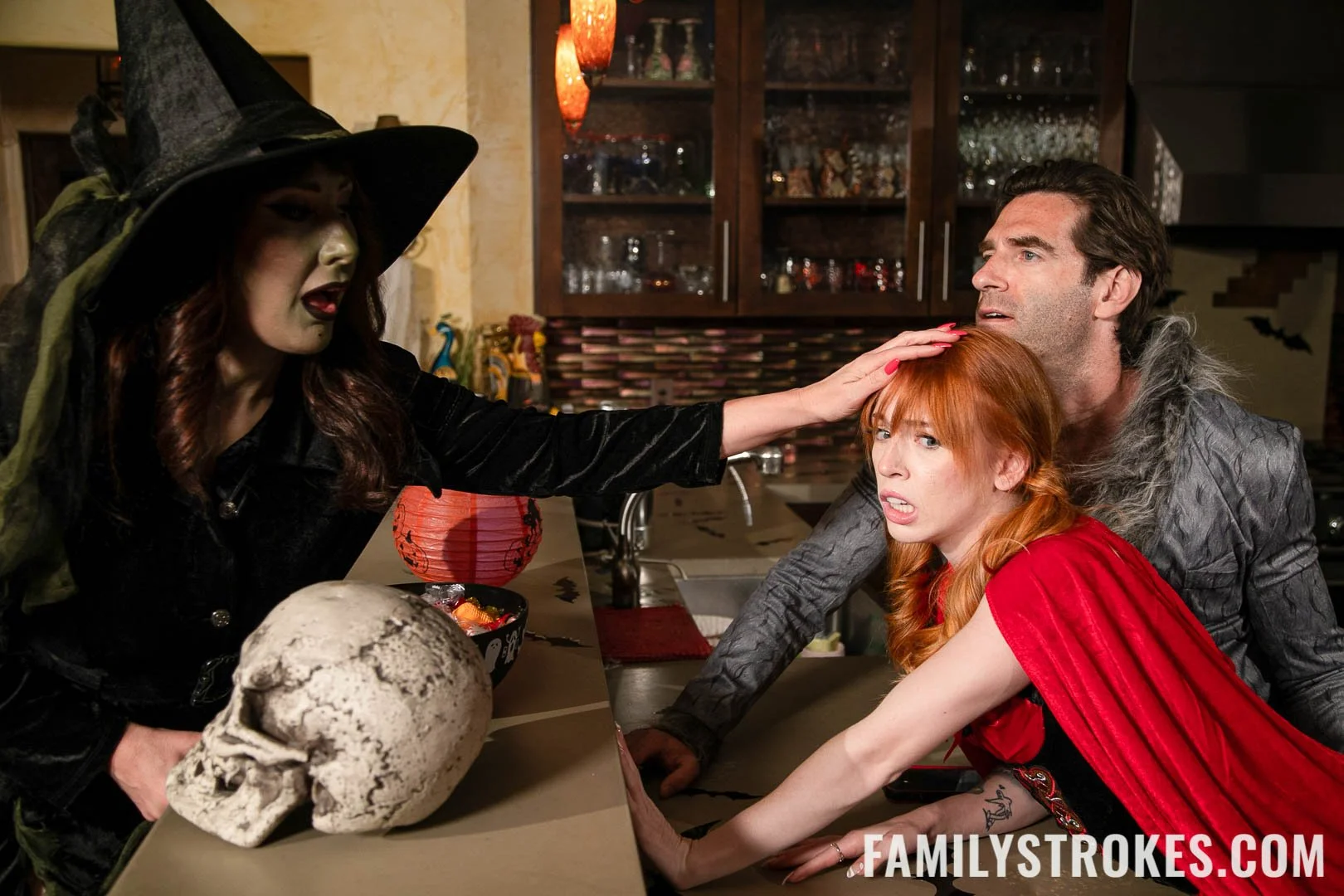 familystrokes_madi_collins_and_melody_mynx_009.jpg