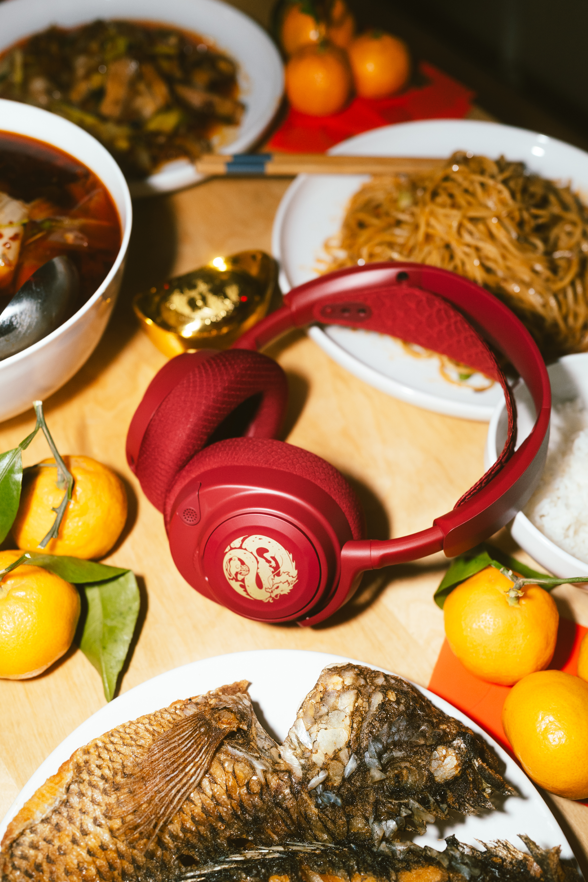 an7_dragon_edition_pr_product_dinner_2_vertical.png