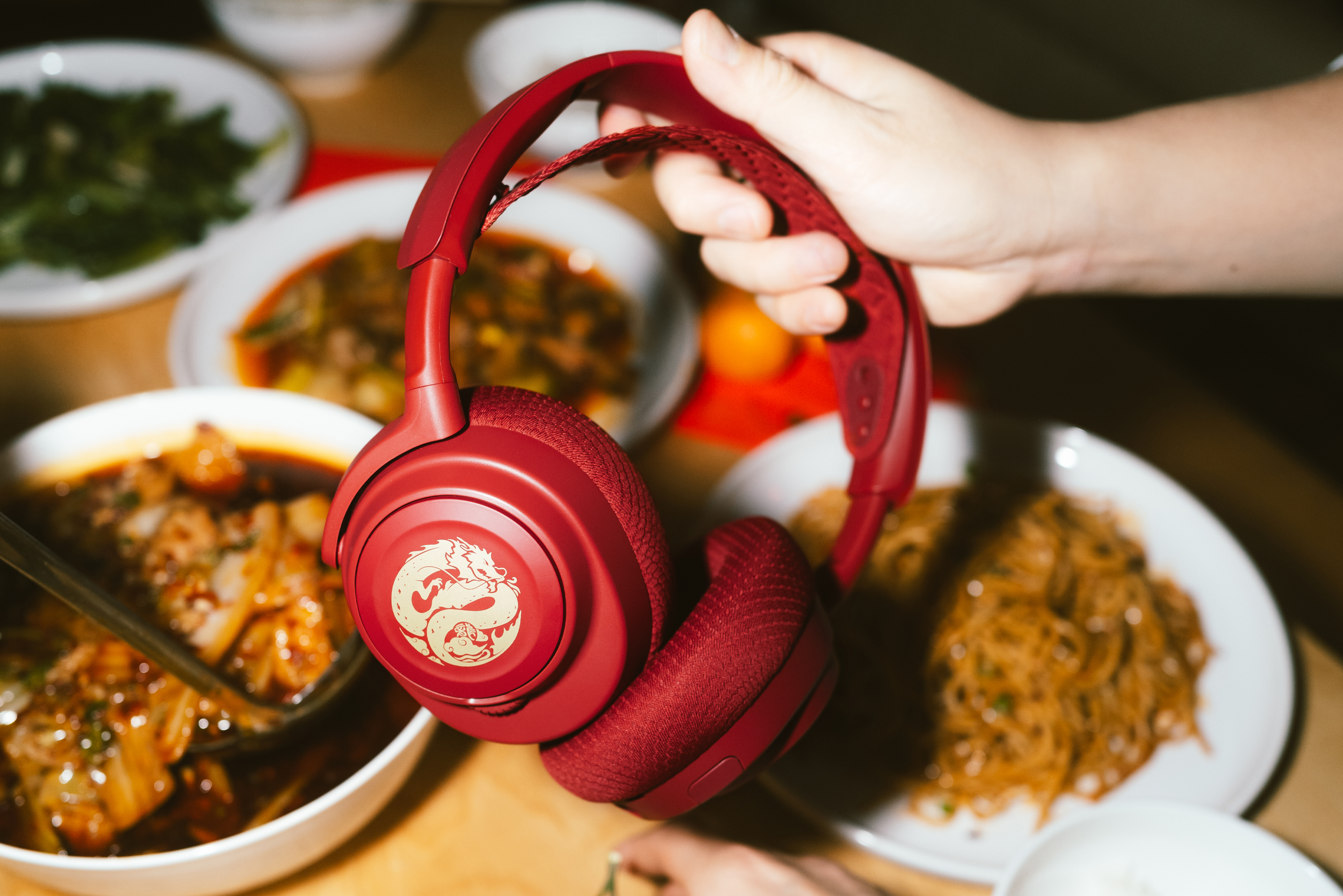 an7_dragon_edition_pr_product_dinner.png