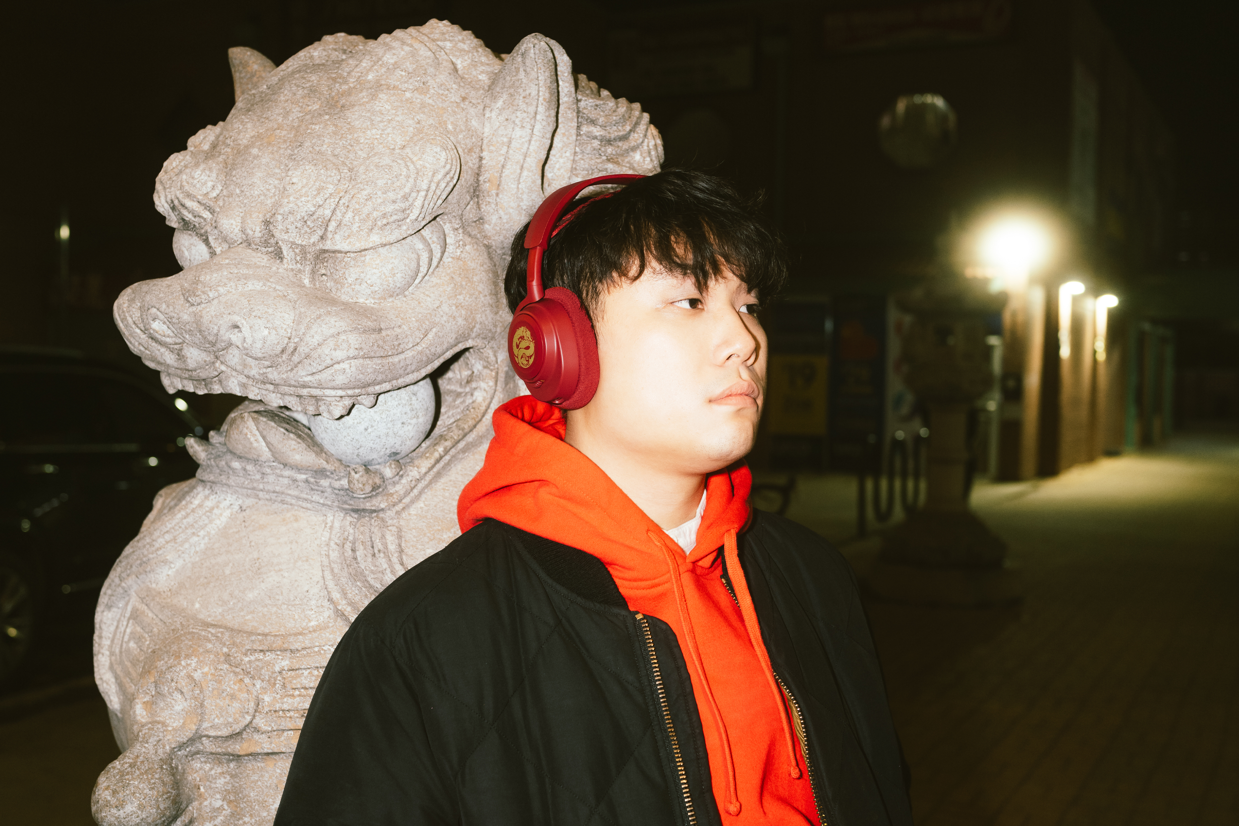 an7_dragon_edition_pr_product_model_3.png