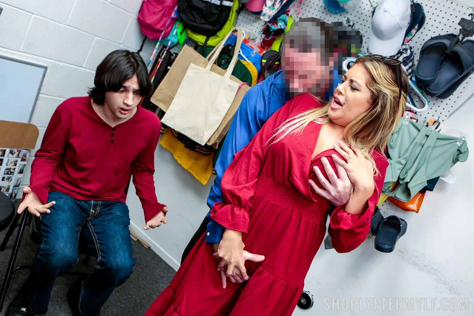 shoplyftermylf_vivianne_desilva_014.jpg