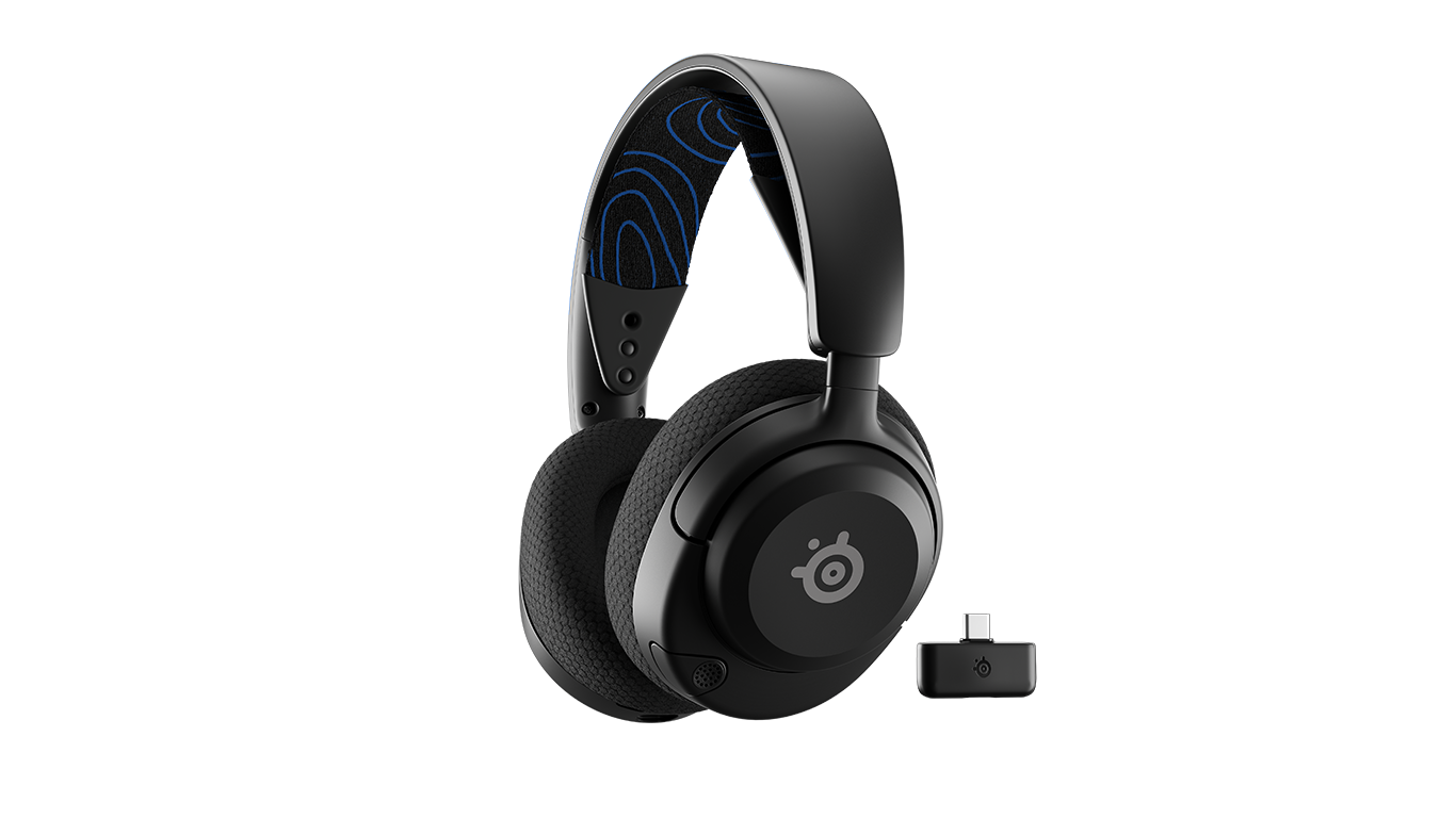 arctis_nova_5p_wl_black_hero_w_transmitter.png
