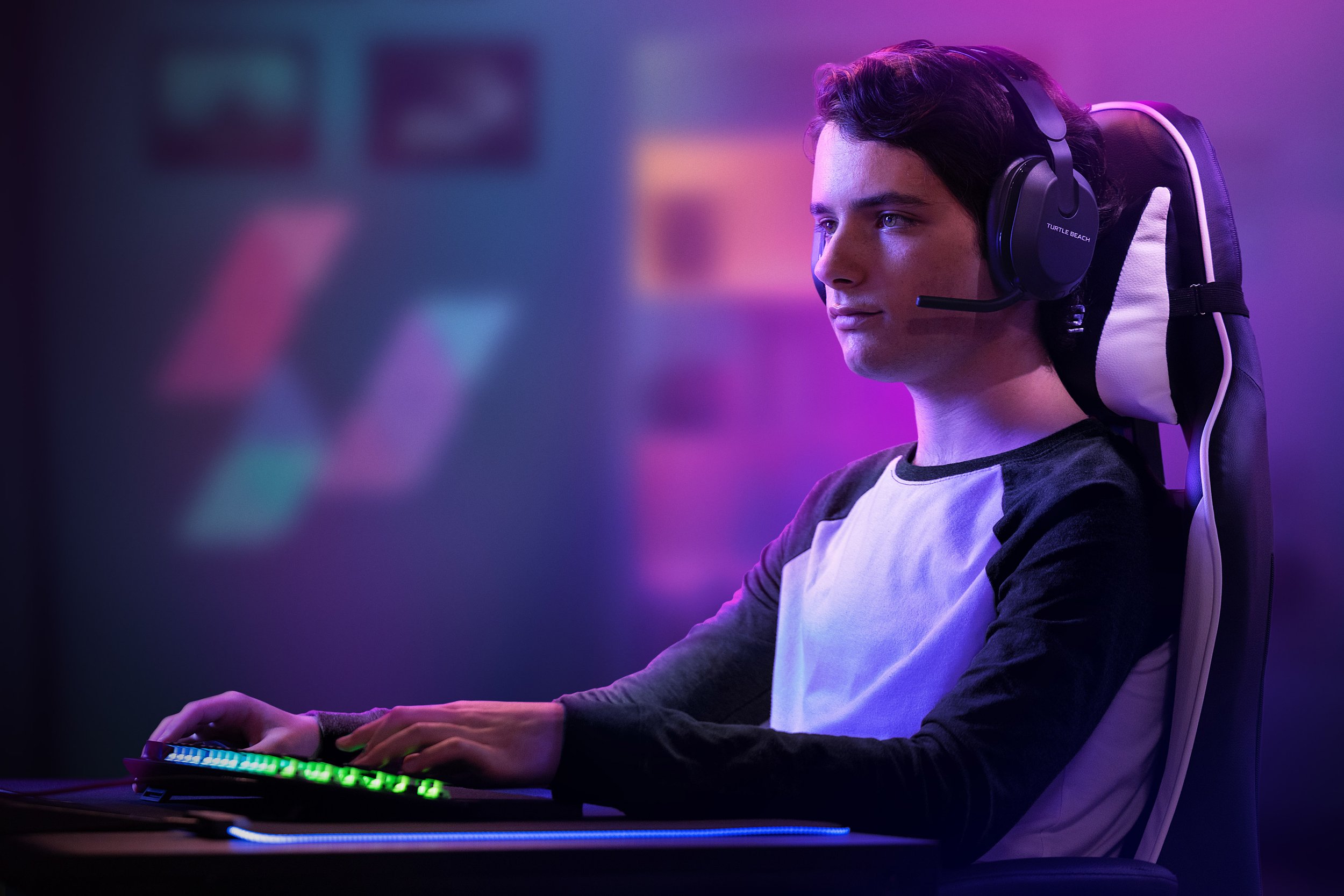 TB_Stealth-500-Lifestyle_05_PC.jpg