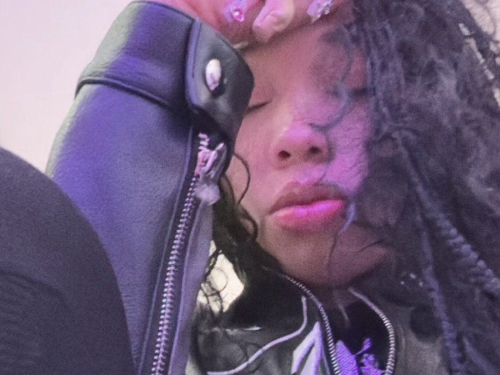 Anycia: My low-key rap crush can't take enough selfies and I'm here for all of 'em