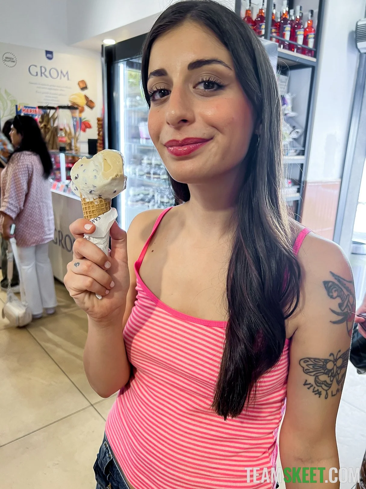 passportbros_silvia_soprano_008.jpg