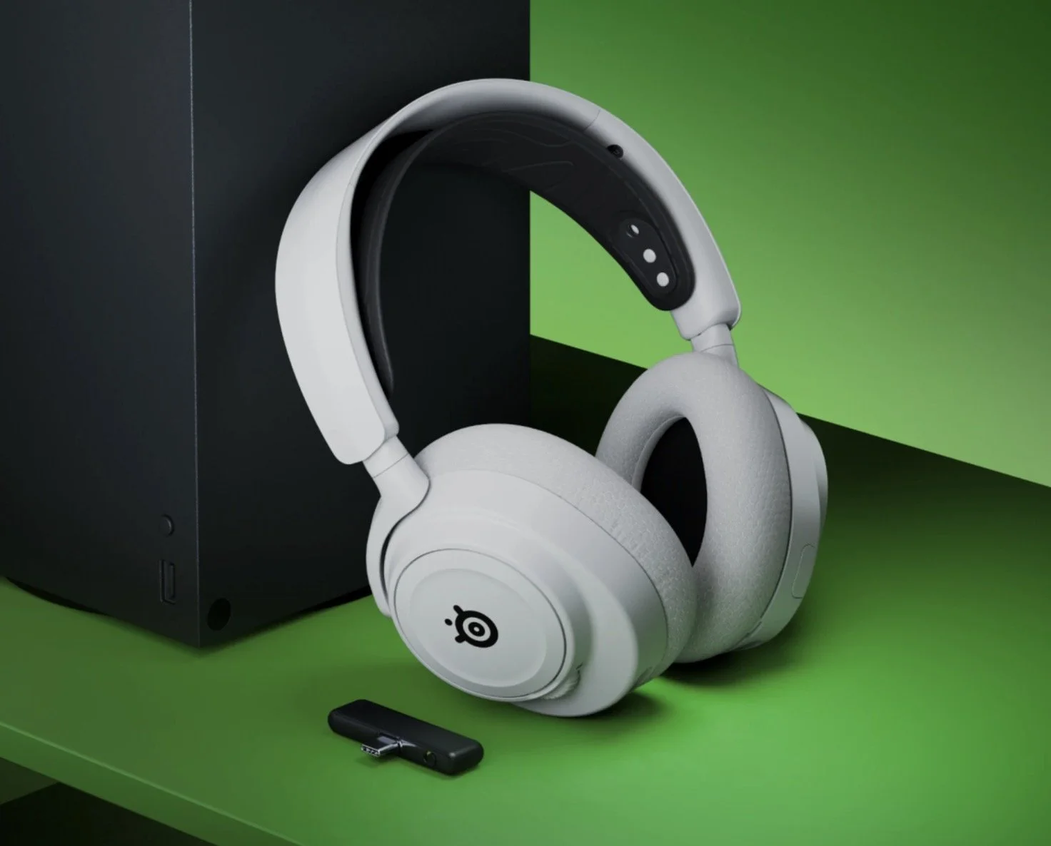 SteelSeries - White Collection Xbox Headset.jpg