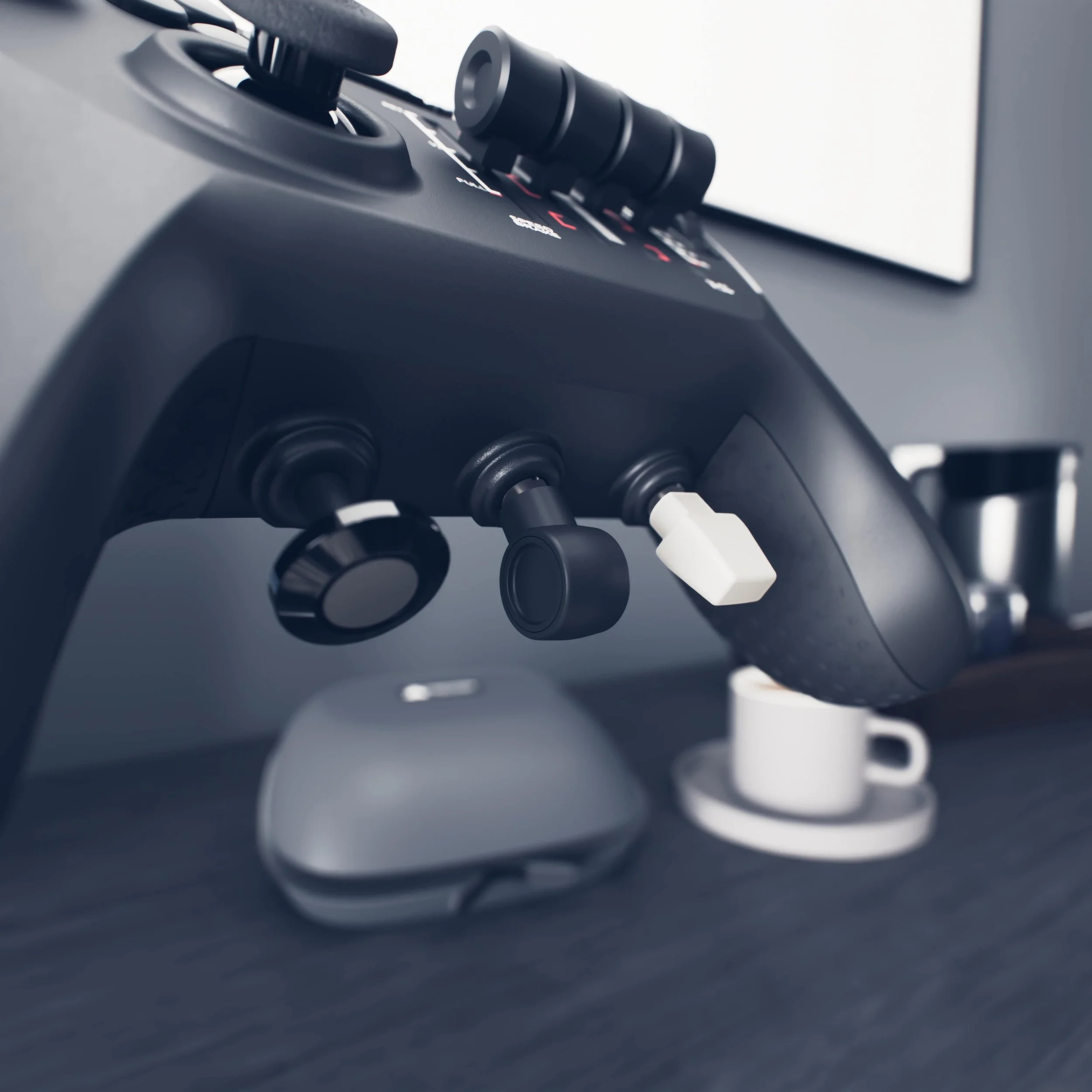 HC003891_Echo Aviation Controller_Lifestyle_16.jpg