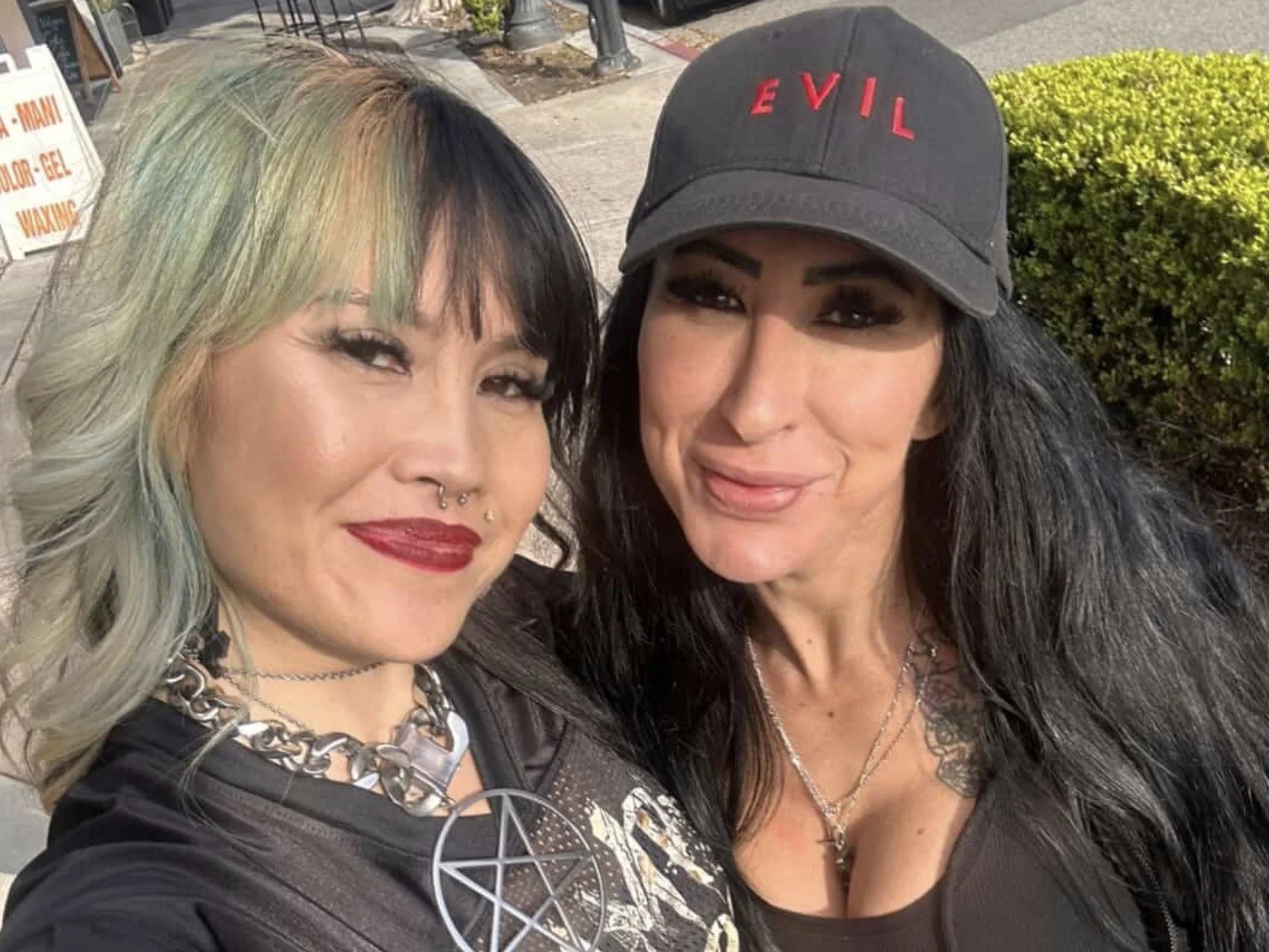 Sleia &amp; Lily Lane: It’s double trouble in the best way possible on a Tuesday