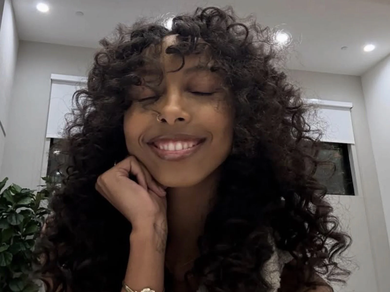 Girlfriend: It’s officially tour season with Ella Mai on deck