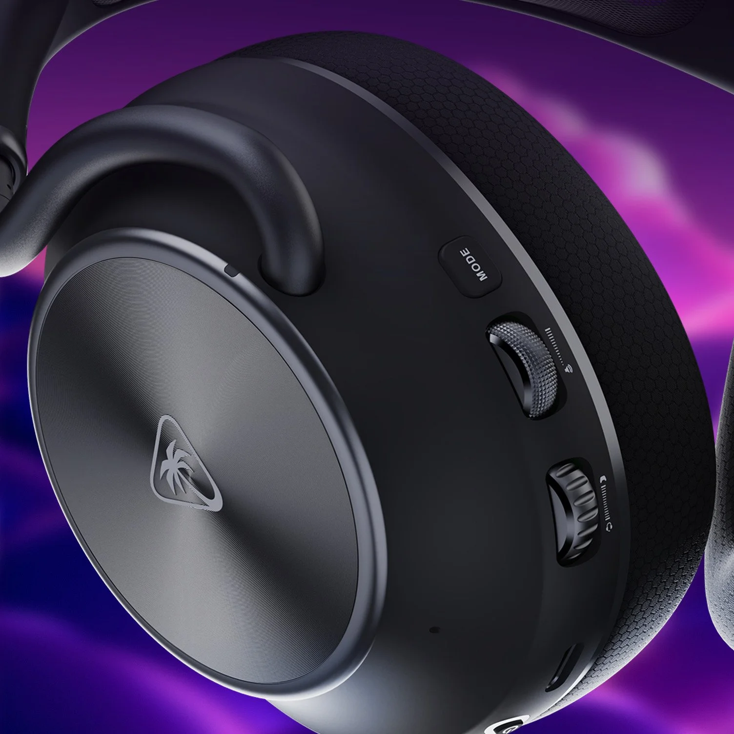 TB_XB_Stealth_PRO_II_BLK_Earcup.jpg