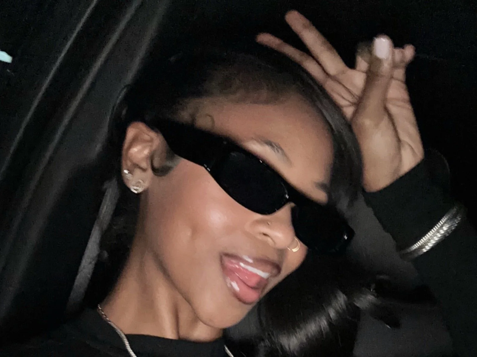 Jastin Martin: It’s all eyes on the all black everything flexing for the hitmaker