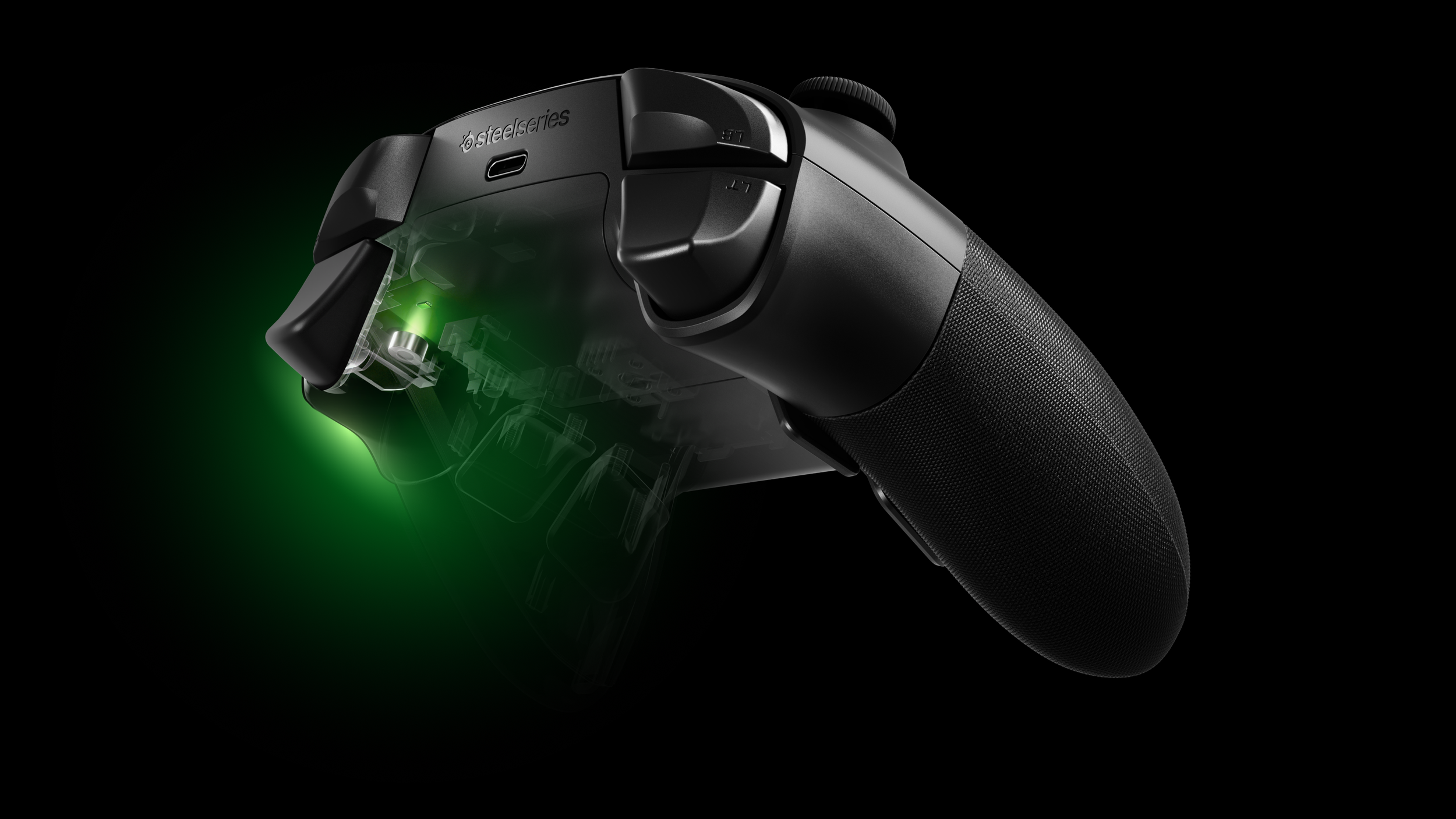 aeon_pro_black_context_premium_components_2_4k_wide.png