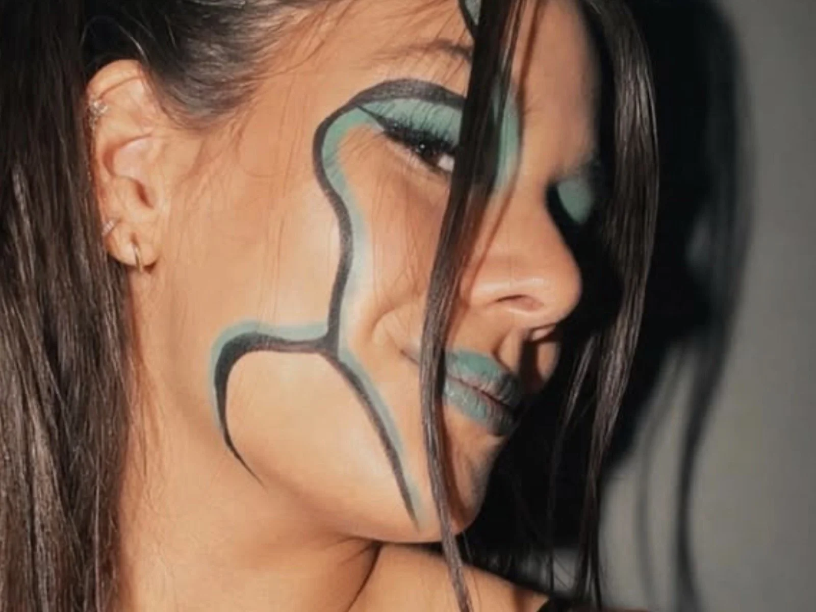 Kate Legend: The mind-blowing stunner has me fully ready for Halloween