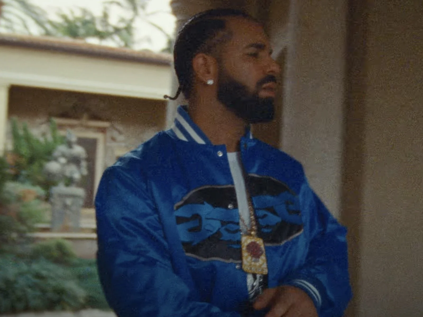 Drake: The 6 God toasting to the good life is all about feeling accomplished