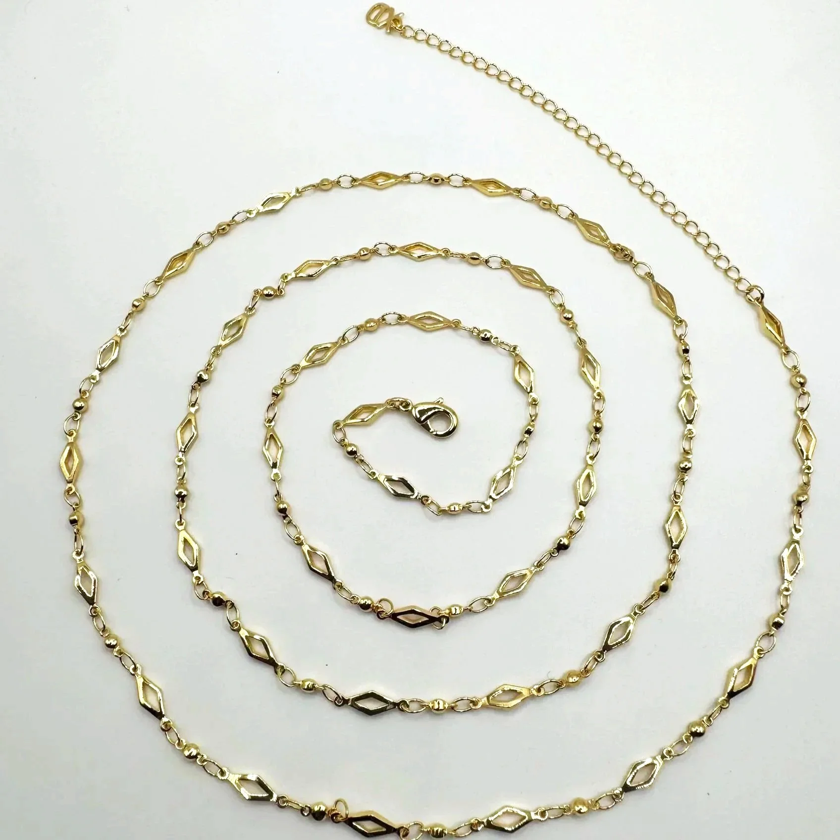 The Diamond Cut Waist Chain
