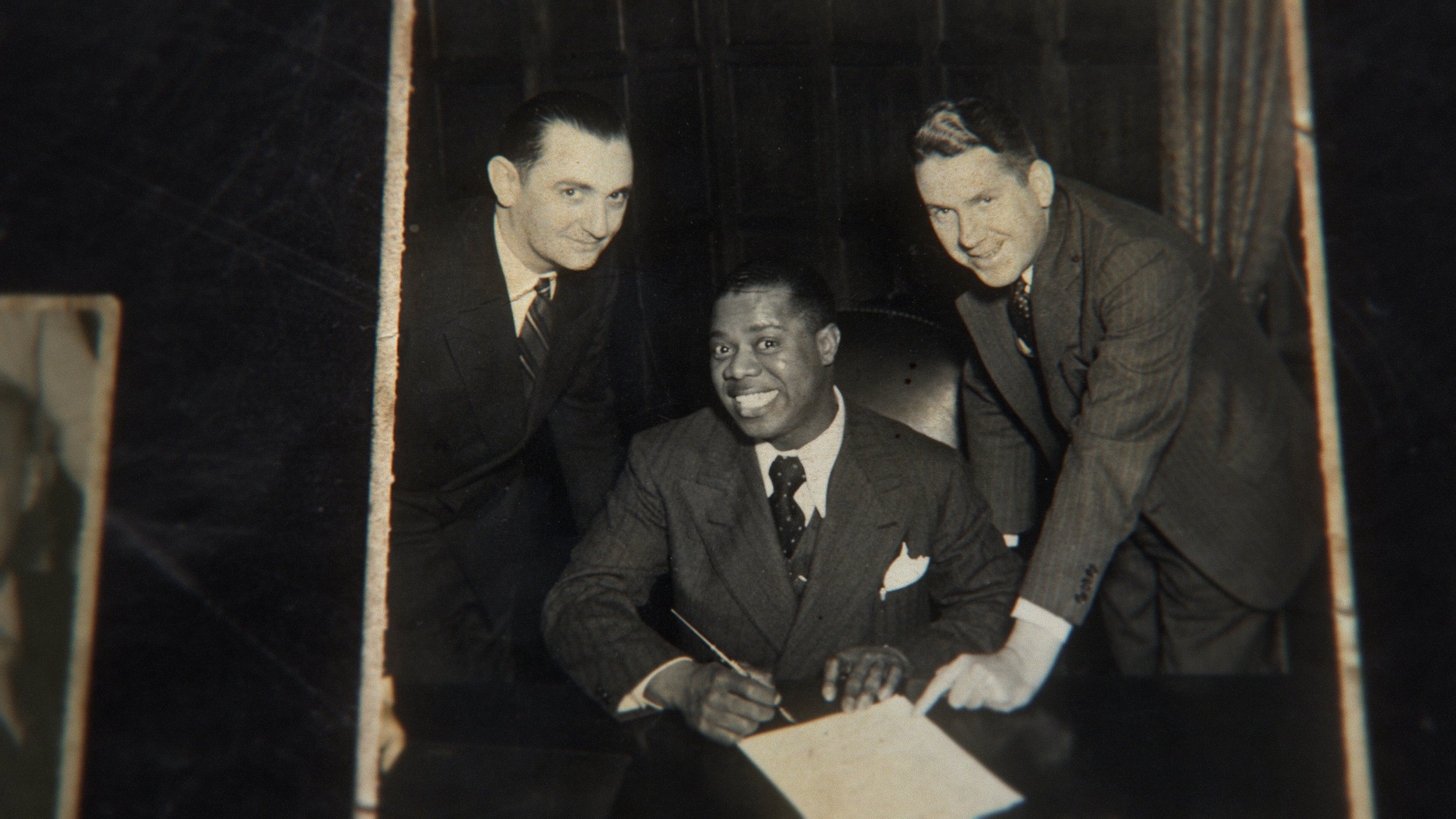 SELMER_GFX_STILL_015.jpeg