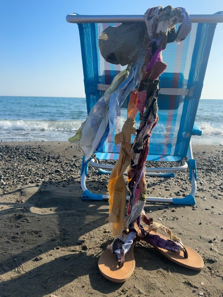 First Tintarella, then the NEW Scraps Sandals 🍬🎀🫛and some funny smiles🙂 on your crochet pieces. 
Personalize your summer with lots of colorzz 🌈