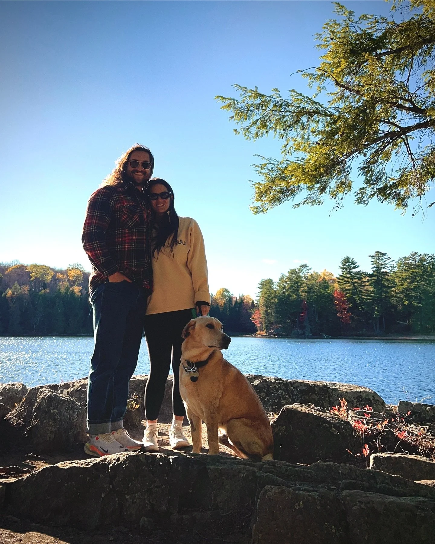 Beautiful little trip to Silent Lake with Snug

#OntarioFall #FallInOntario #AutumnOntario #FallGetaway #OntarioGetaway #ExploreOntario #OntarioNature #FallColoursOntario #CanadianFall #FallInCanada #AutumnVibes #FallVibes #LeafPeeping #FallFoliage #