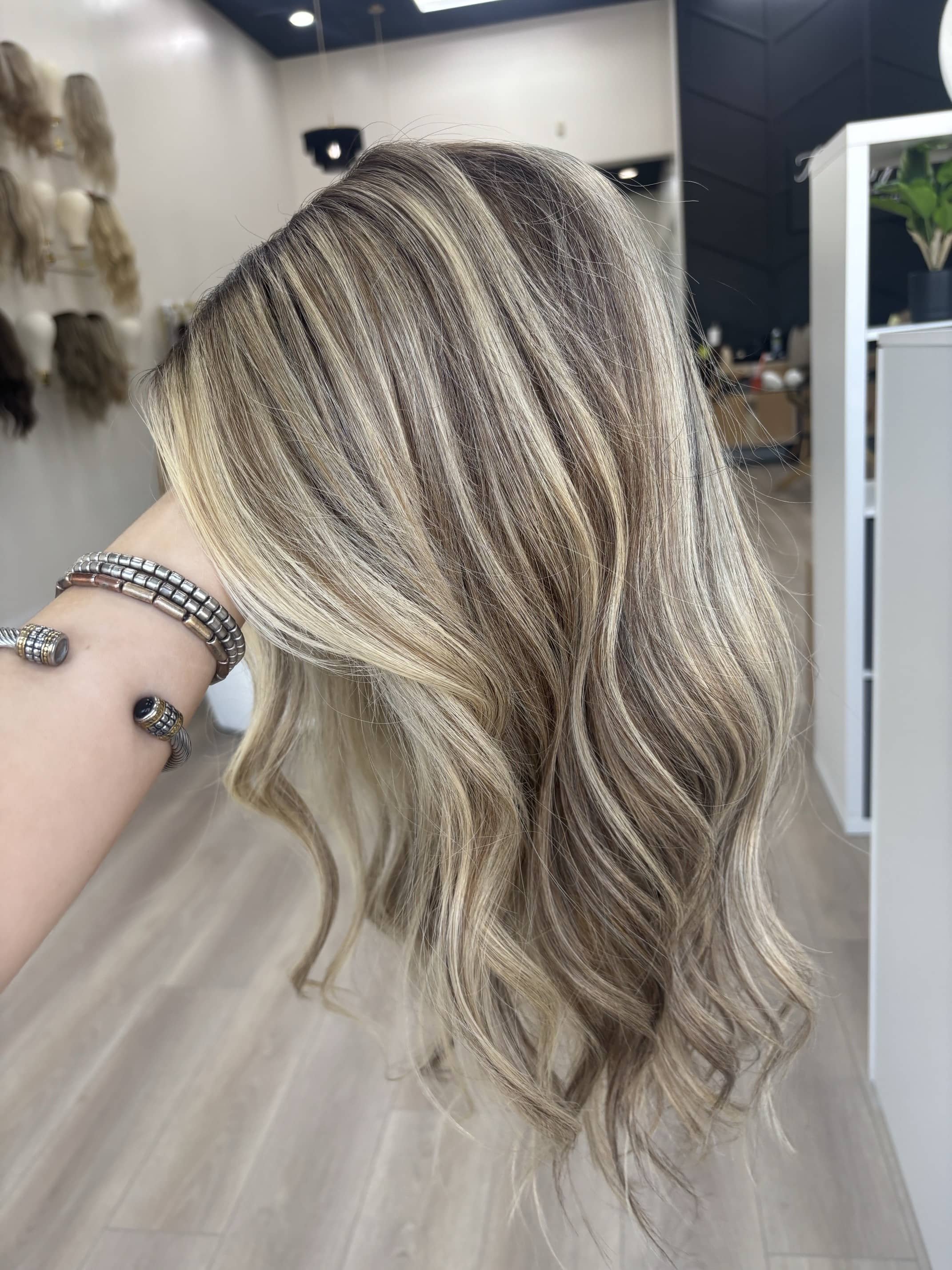 _Find_affordable_human_hair_toppers_online__with_options_available_from_Sacramento_to_across_the_United_States___.jpg