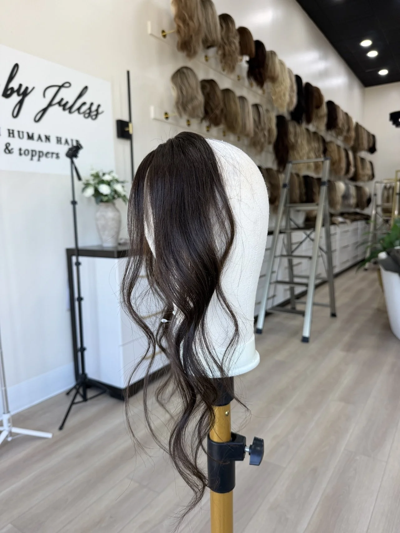 best_natural_looking_hair_wigs_for_everyday_use_.jpg