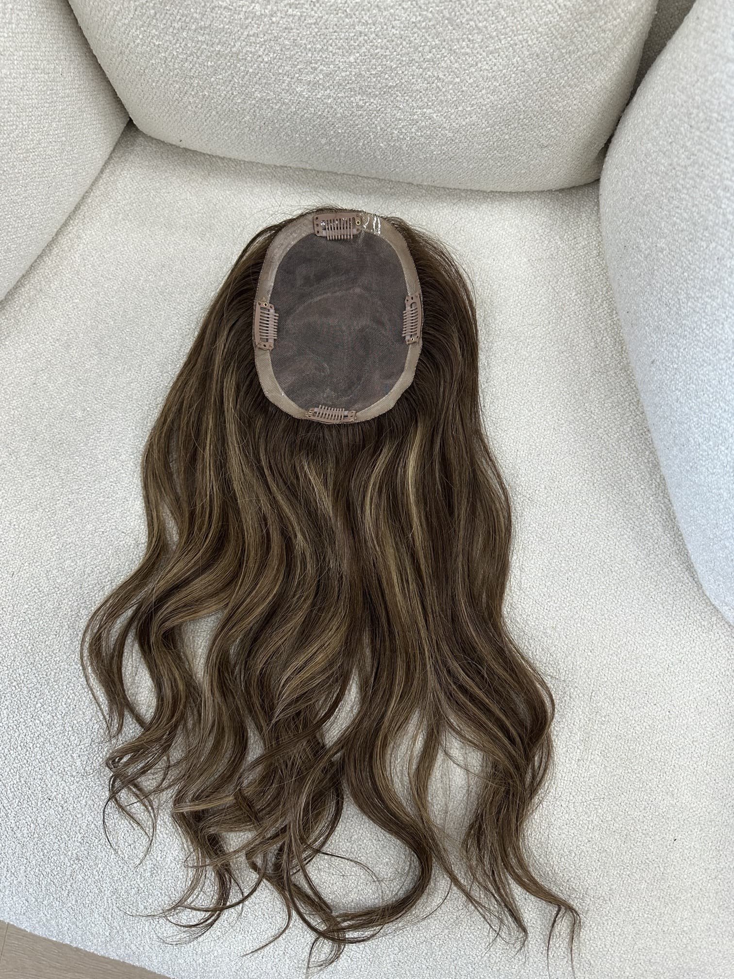 _Curly_jet_black_wig_styled_on_a_woman_at_Tresses_By_Juless_Studio__Fair_Oaks__Sacramento___.jpg