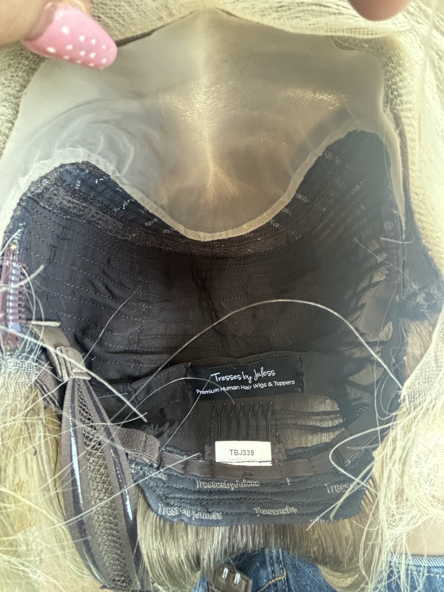 benefits_of_breathable_hair_toppers_for_active_women_.jpg